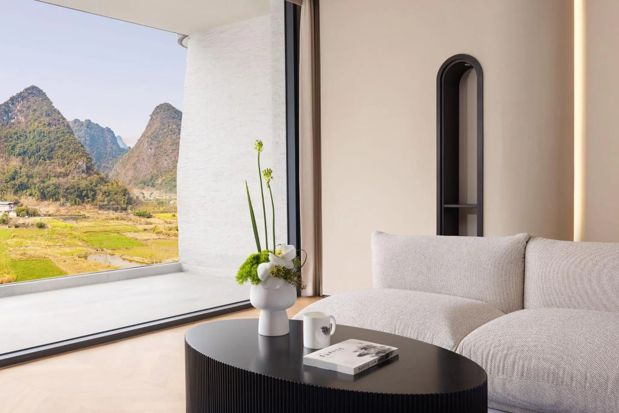 Photo of the whole room in voco Guilin Yangshuo