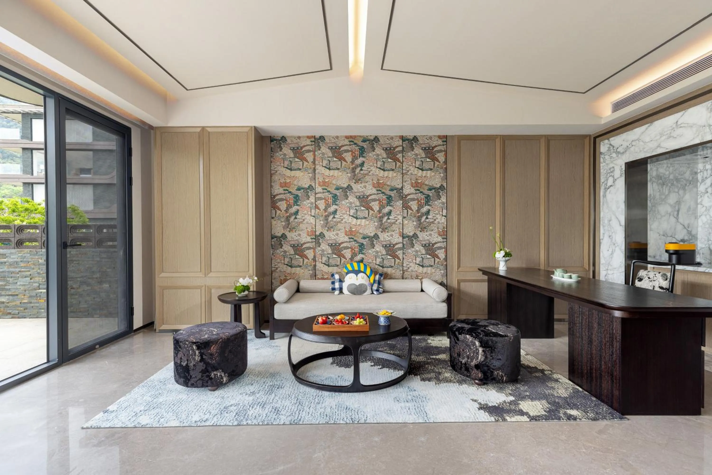 Photo of the whole room in voco Guilin Yangshuo