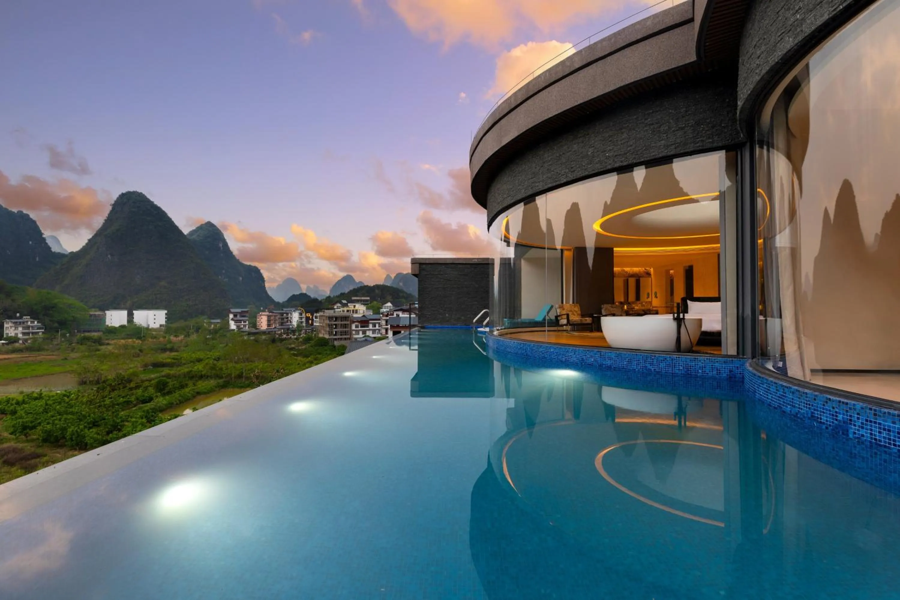 Photo of the whole room in voco Guilin Yangshuo