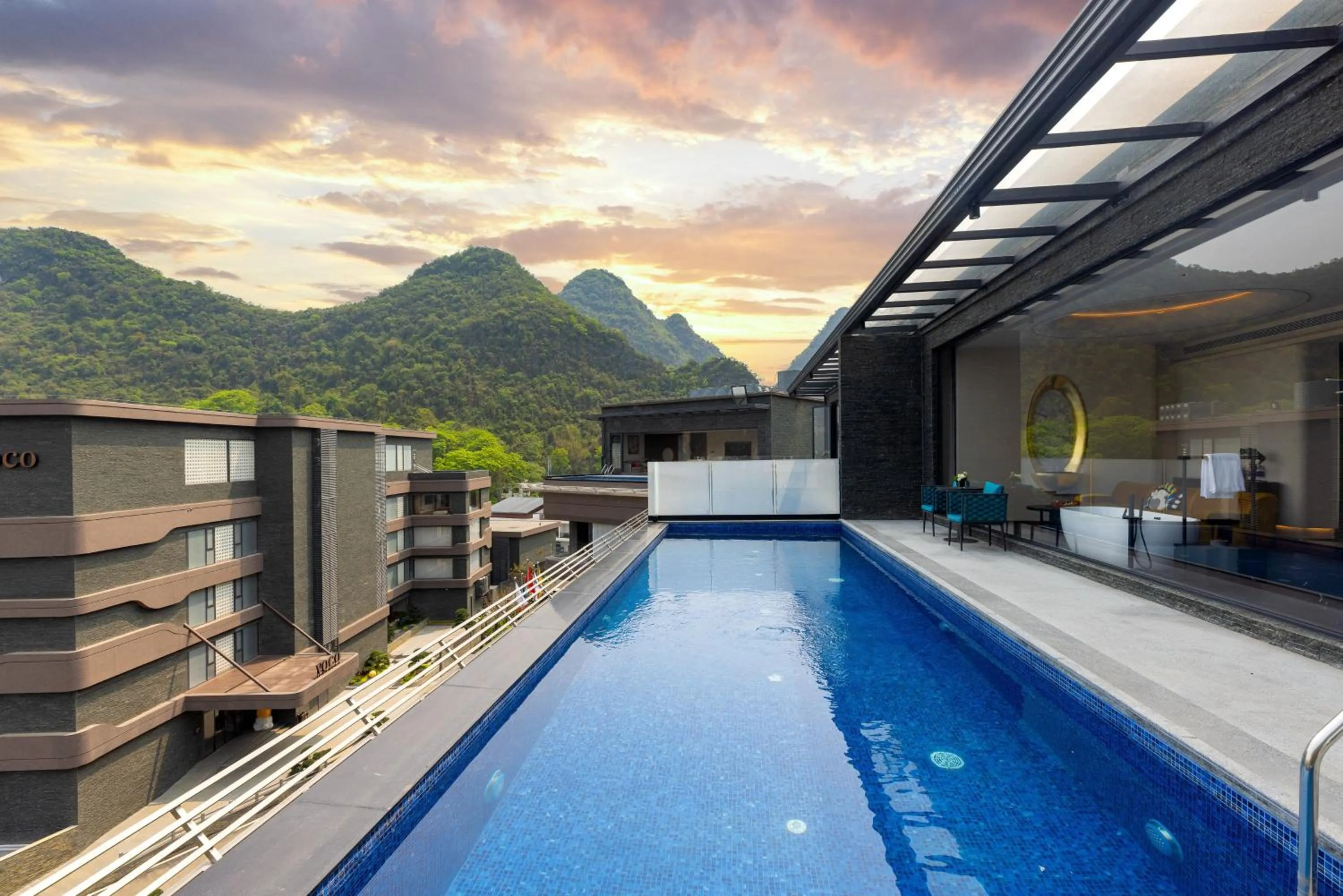 Photo of the whole room in voco Guilin Yangshuo