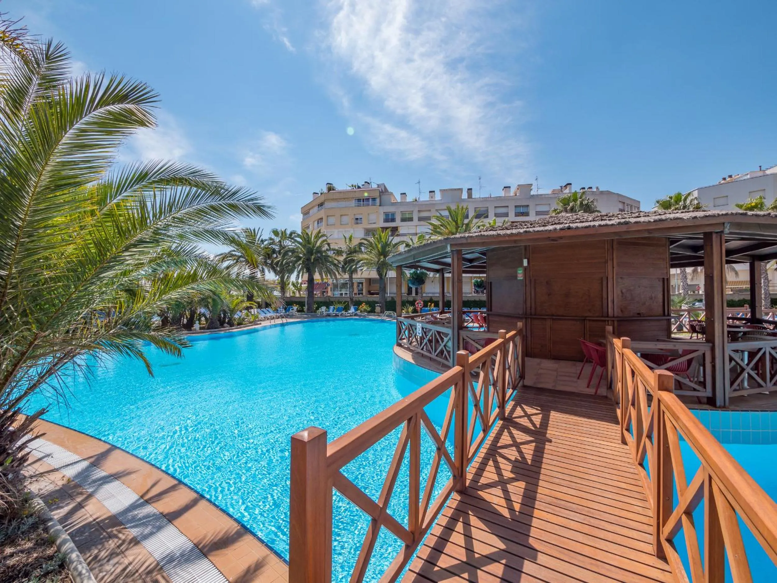 Swimming pool in Golden Taurus Aquapark Resort