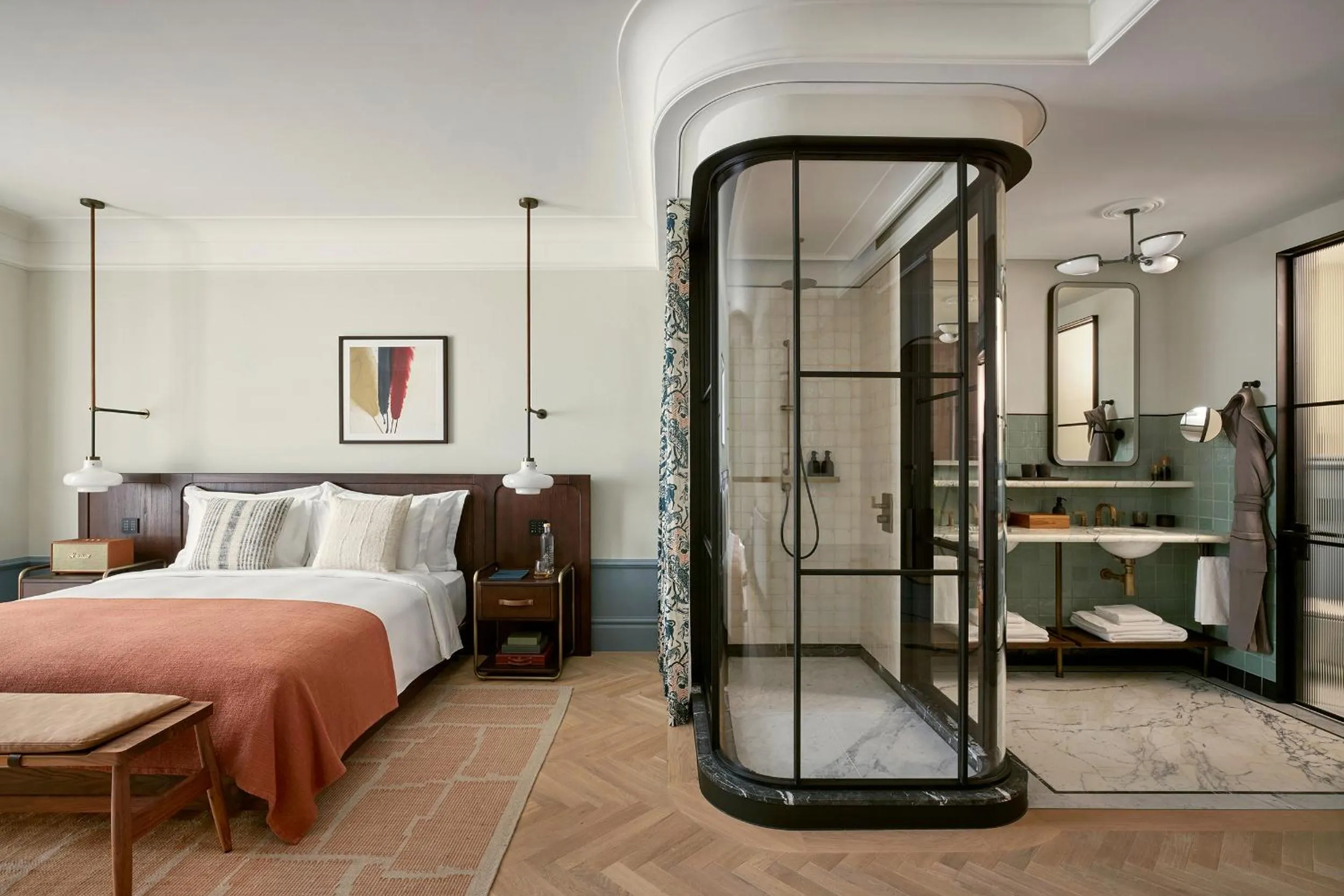 Bathroom, Bed in Six Senses London