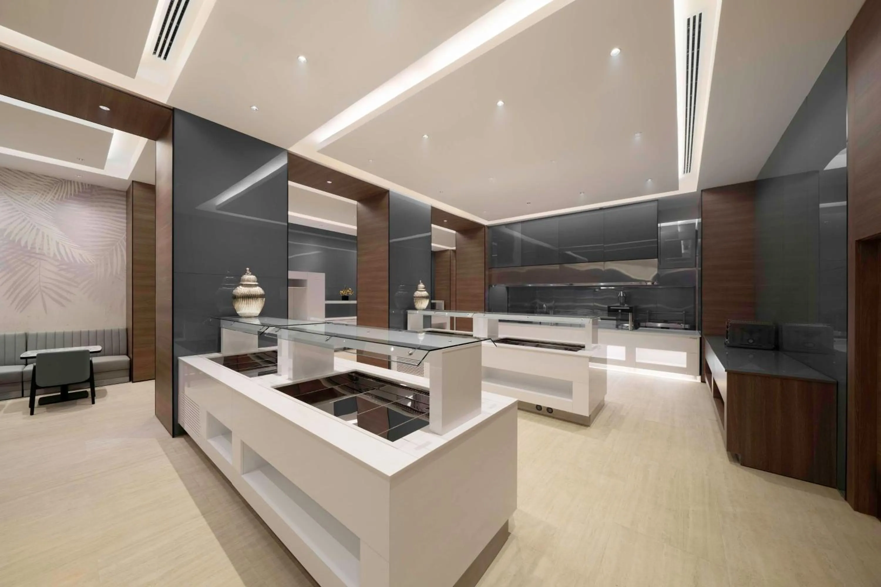 Restaurant/places to eat in Radisson Blu Hotel, Riyadh Al Sahafa