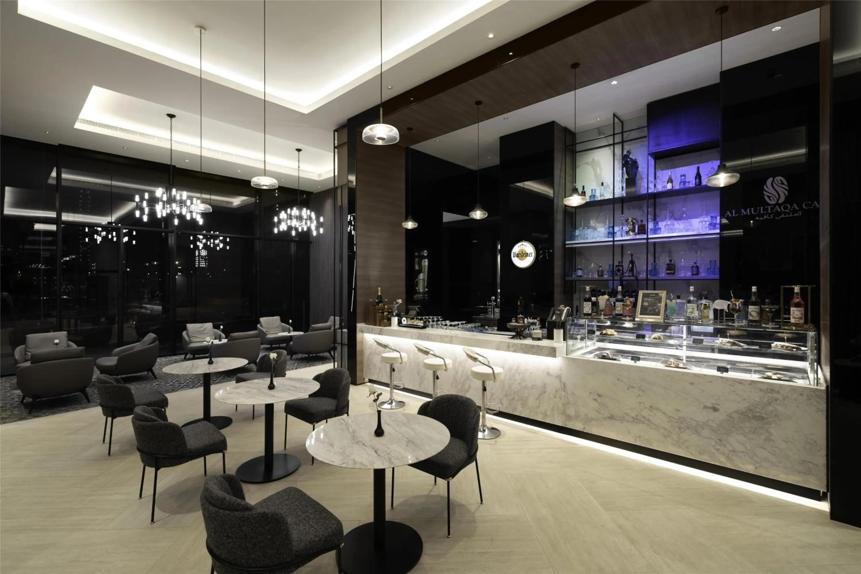 Lounge or bar in Radisson Blu Hotel, Riyadh Al Sahafa