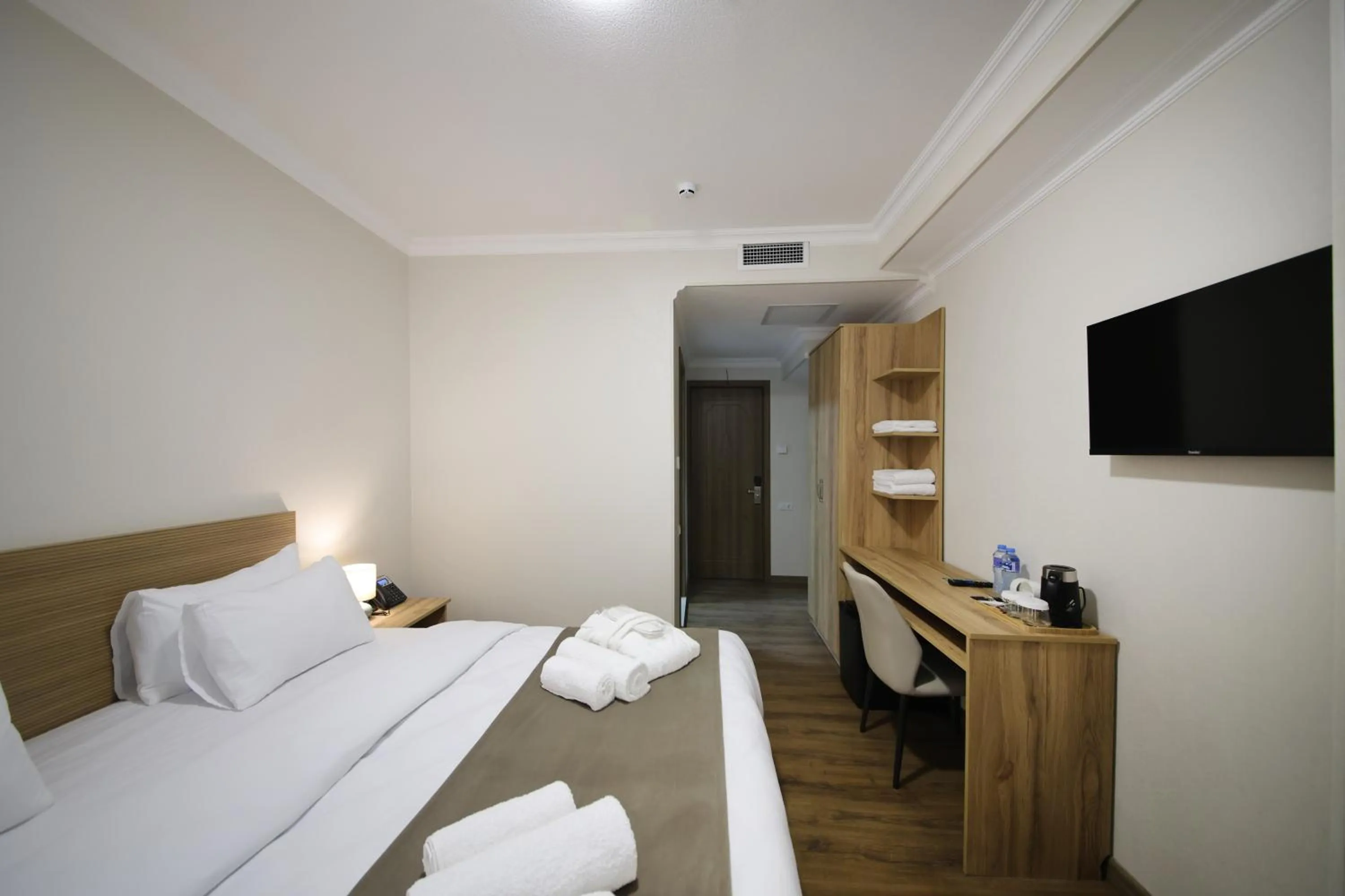 Bed in Green Palace Kutaisi