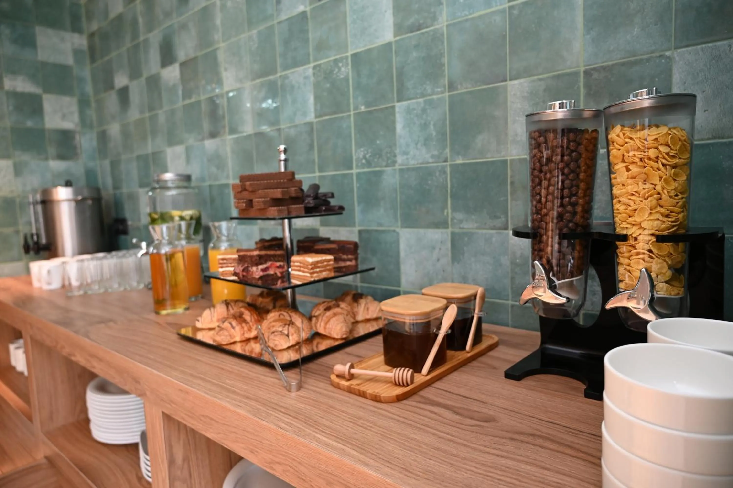 Breakfast in Landmark Hotel