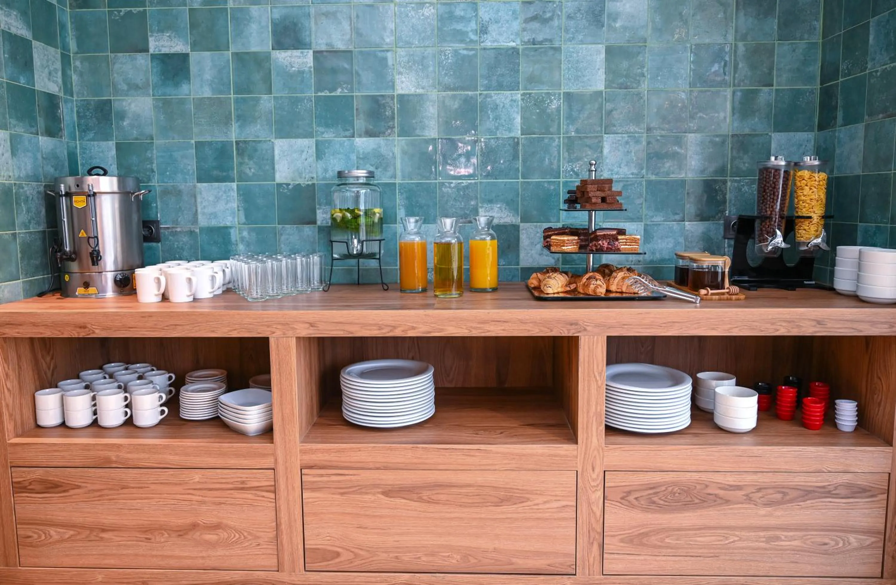 Breakfast in Landmark Hotel