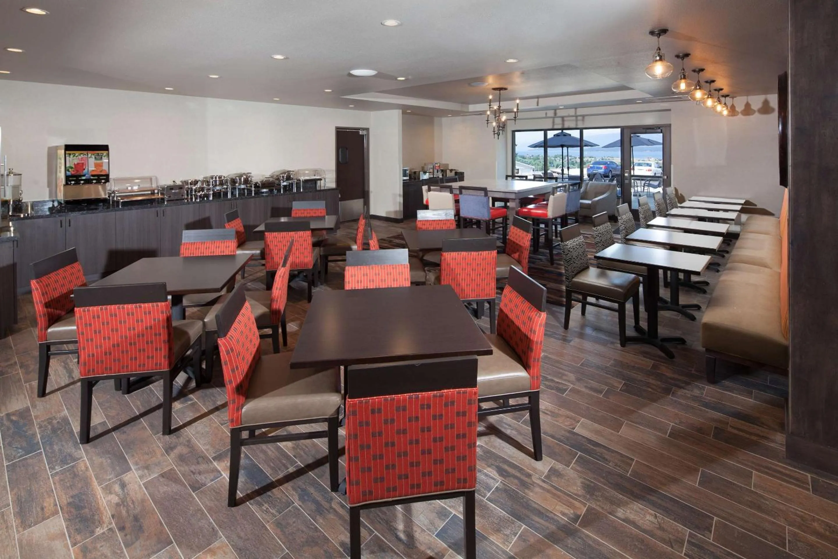 Restaurant/places to eat in Red Lion Ridgewater Inn & Suites Polson