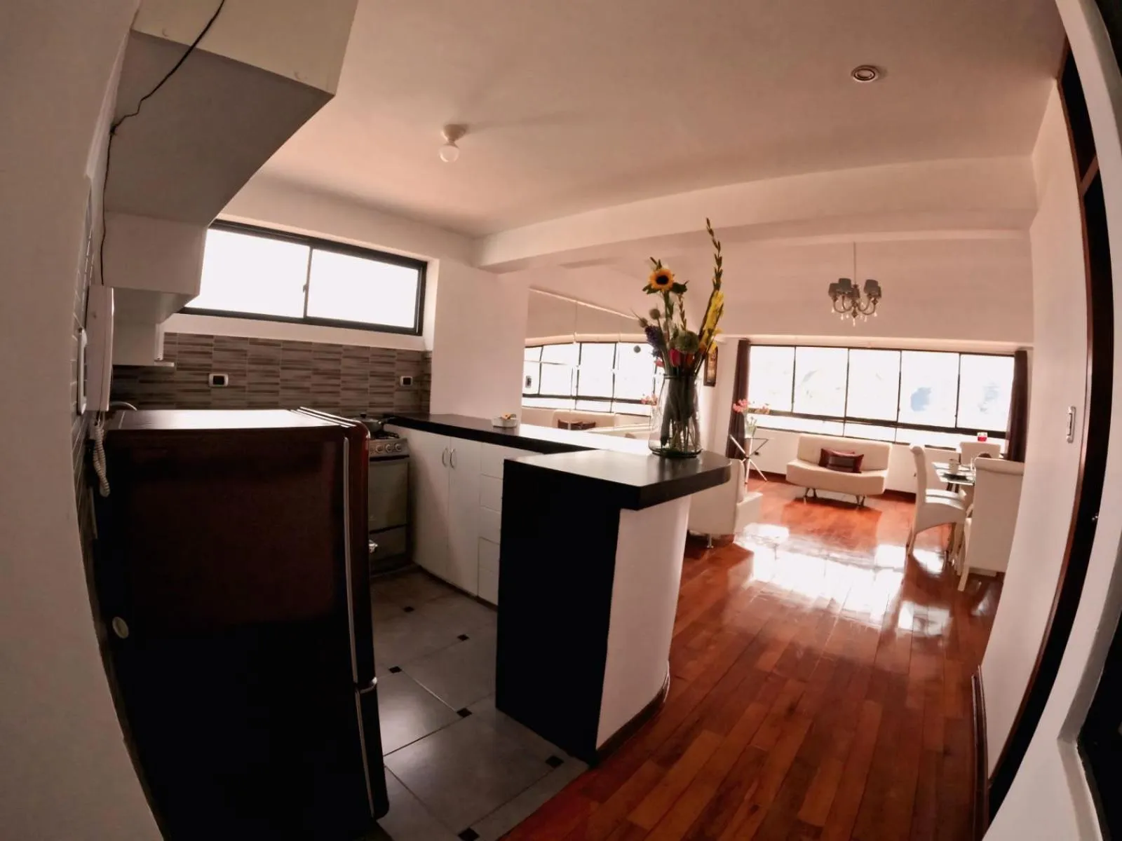 kitchen in RHOUSE Cusco