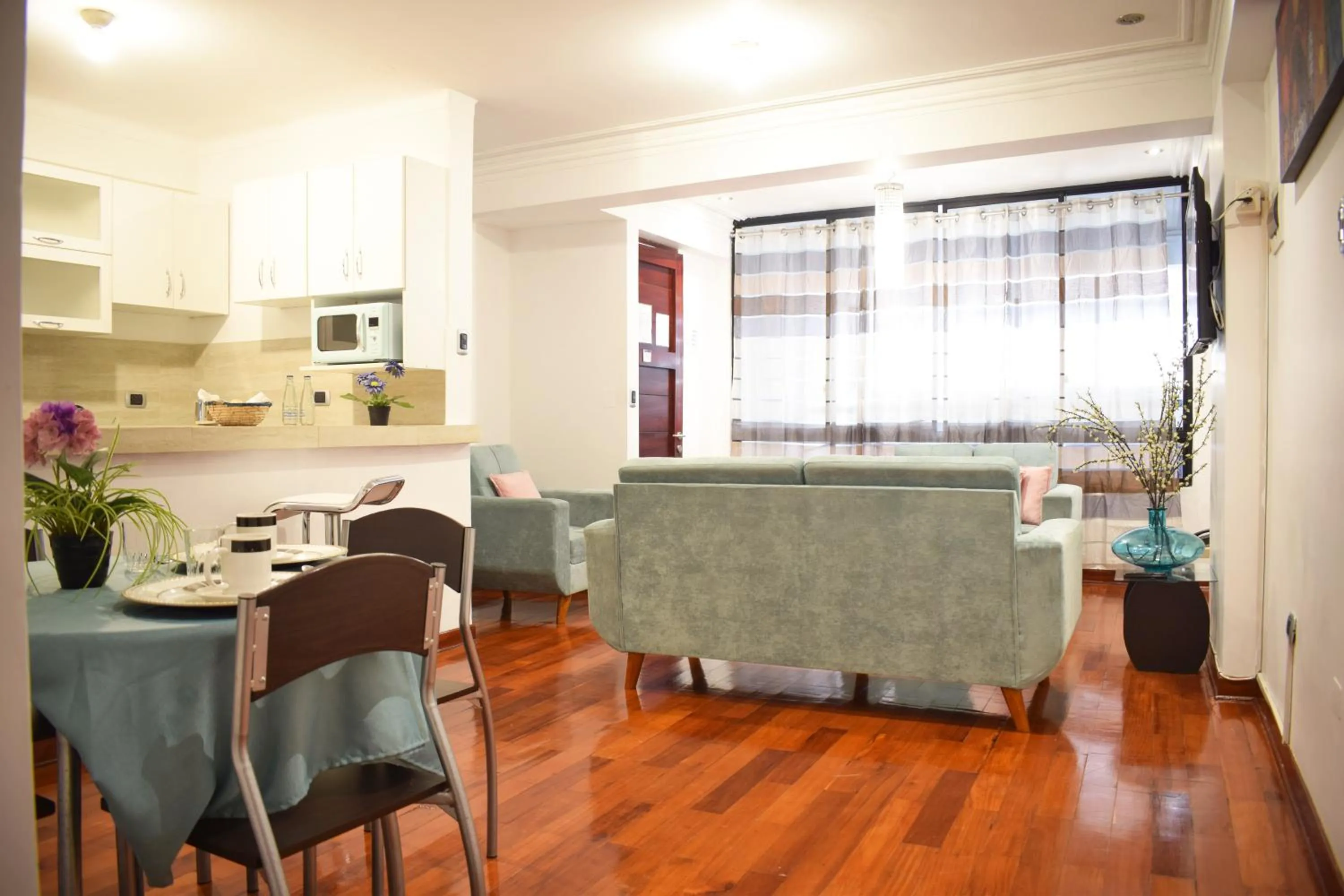 Living room in RHOUSE Cusco