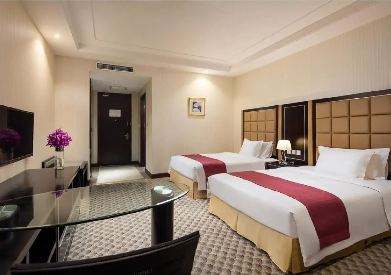Standard Room in Holiday Inn Beijing Airport Zone by IHG Standard Room in Holiday Inn Beijing Airport Zone by IHG