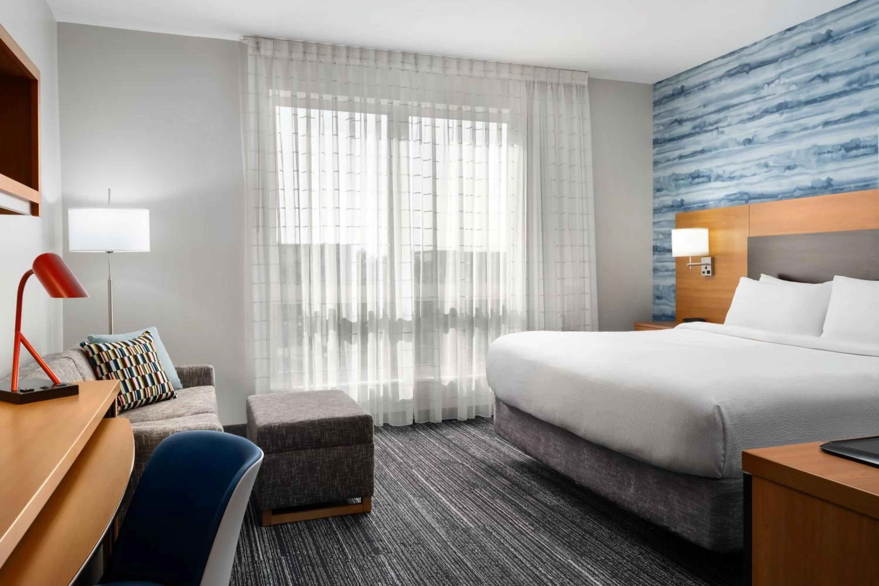 Bed in TownePlace Suites by Marriott Champaign