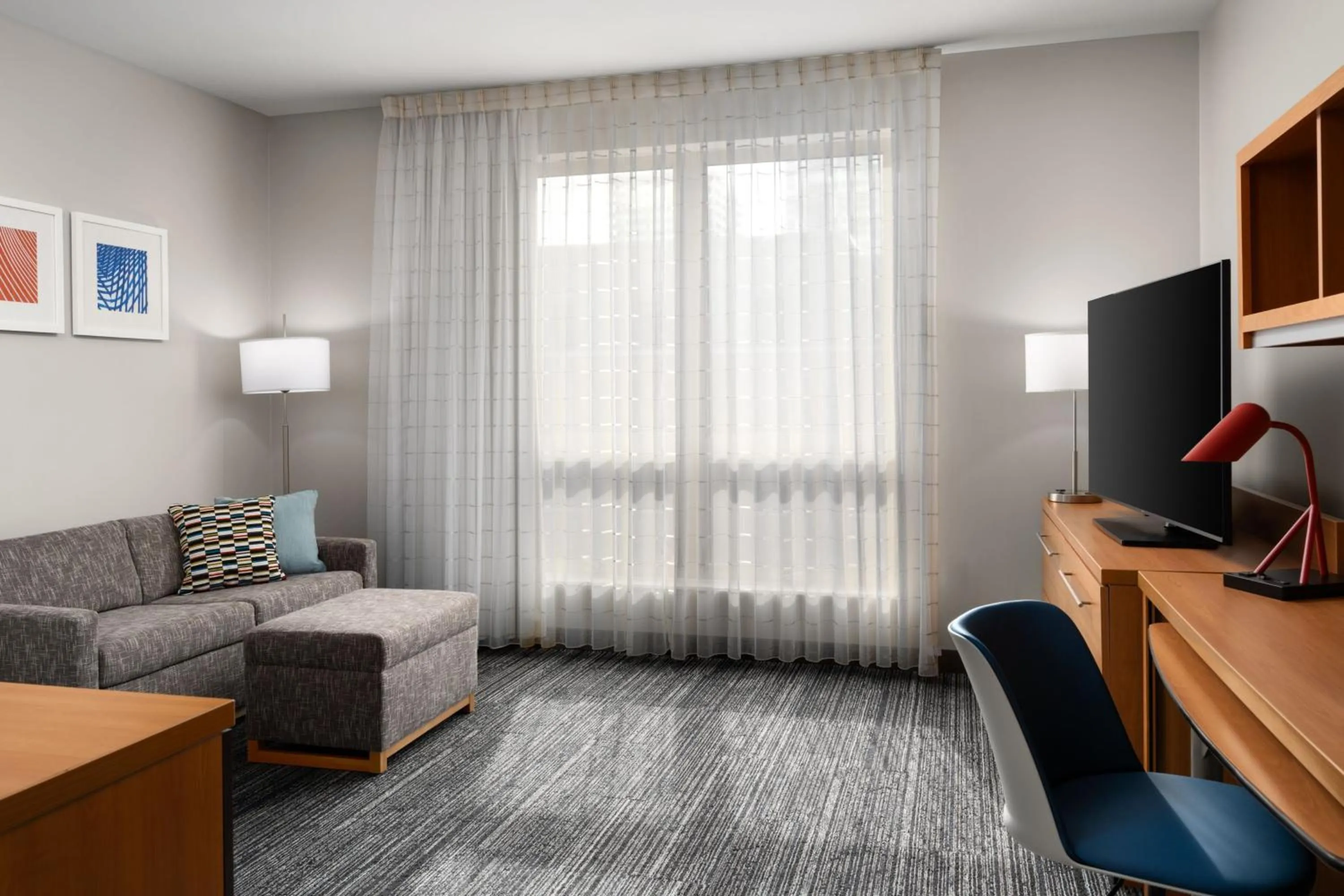 Photo of the whole room in TownePlace Suites by Marriott Champaign