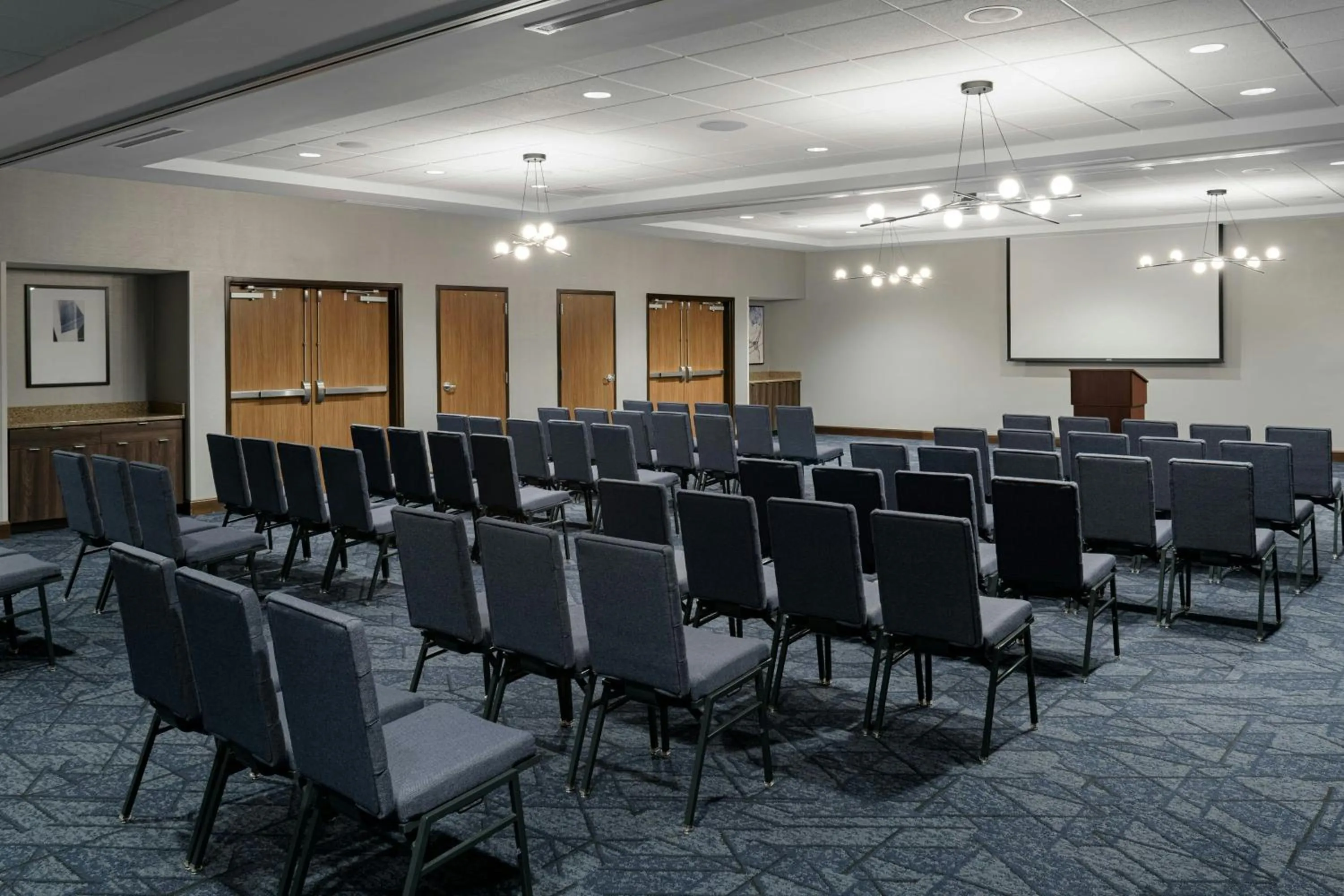 Meeting/conference room in Courtyard by Marriott Gatlinburg Downtown