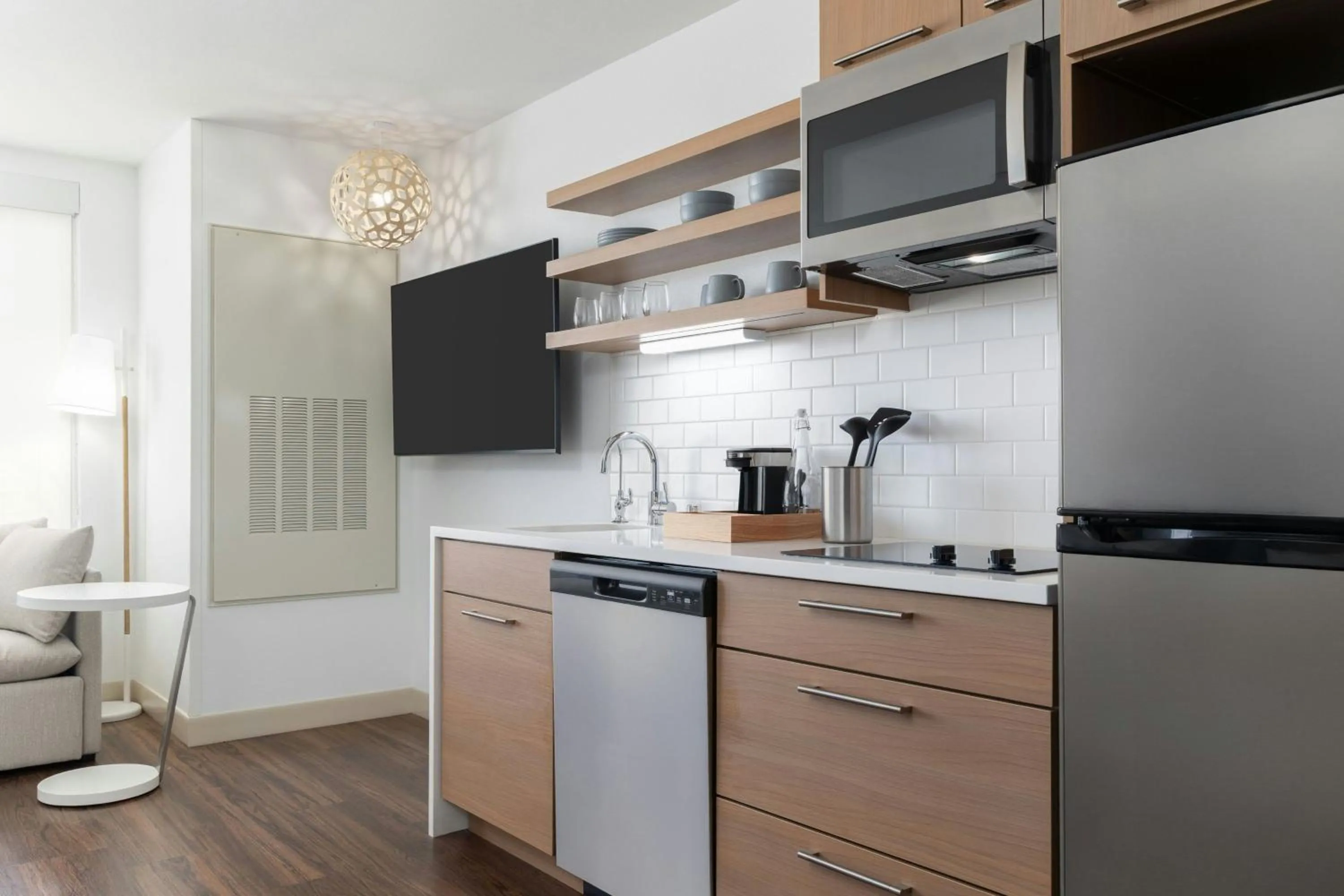 Photo of the whole room in Element Las Vegas Airport