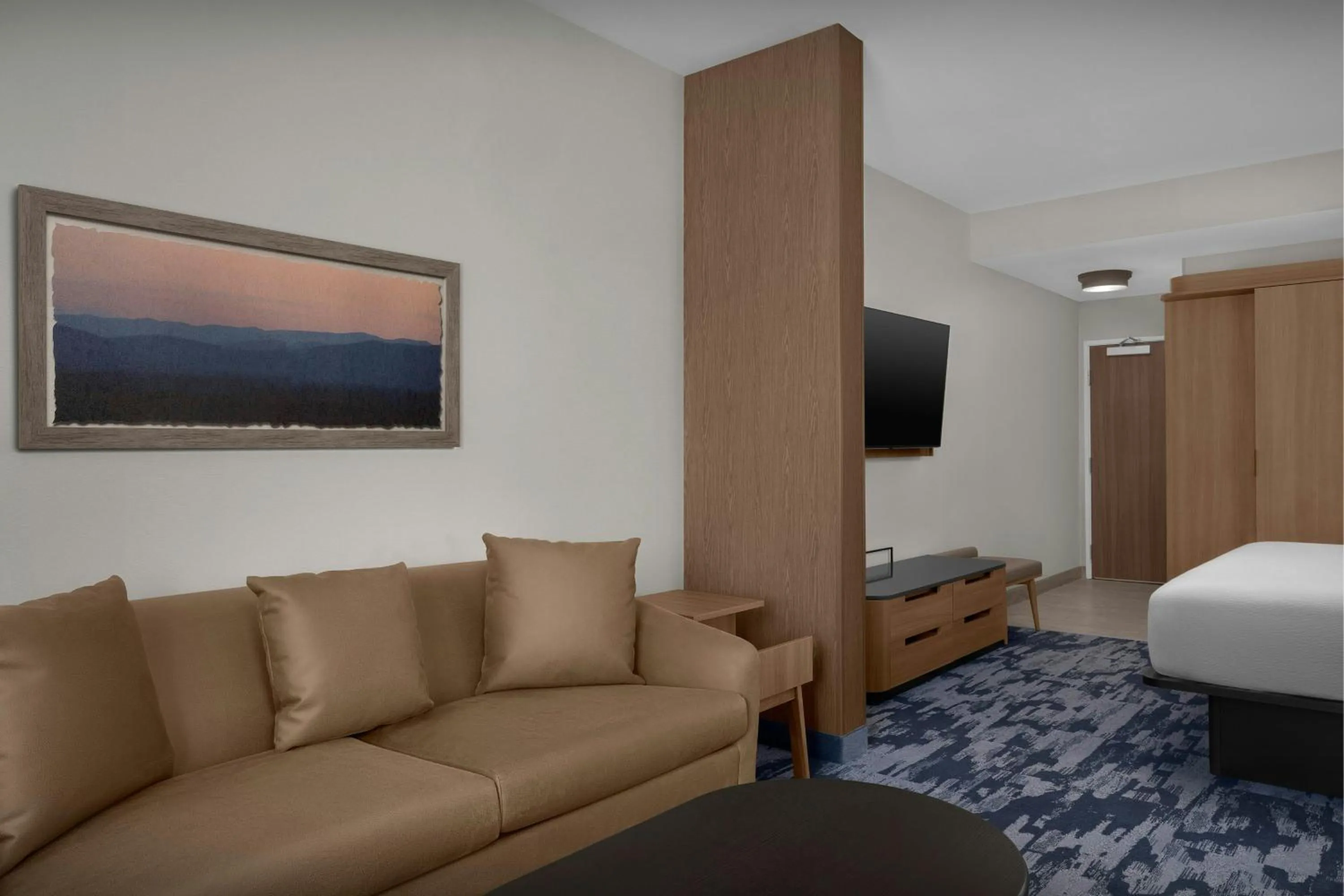 Photo of the whole room, Bed in Fairfield Inn & Suites Weldon