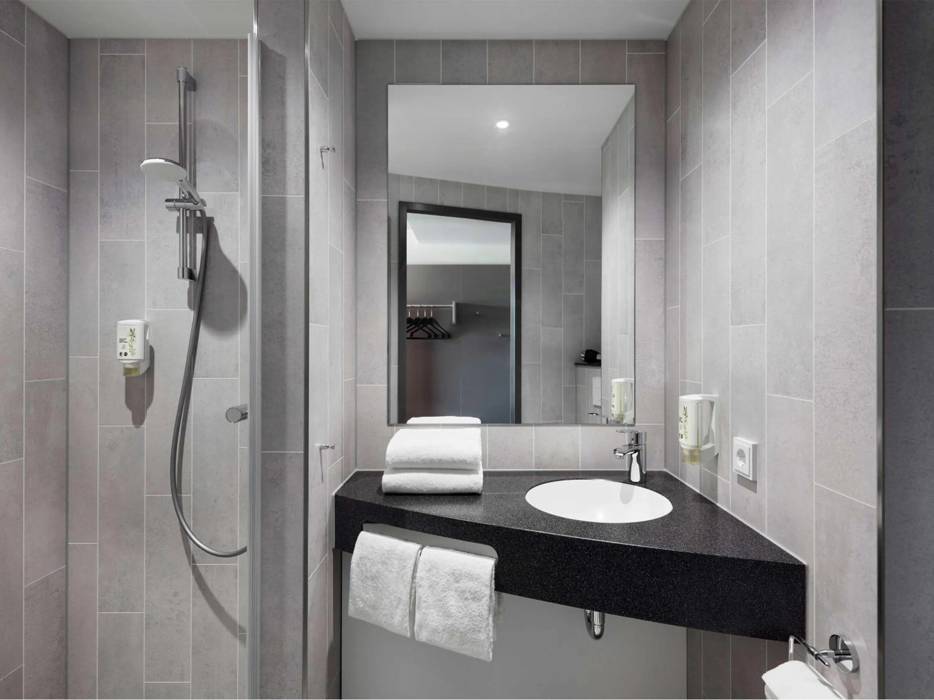 Photo of the whole room in B&B HOTEL Emmerich