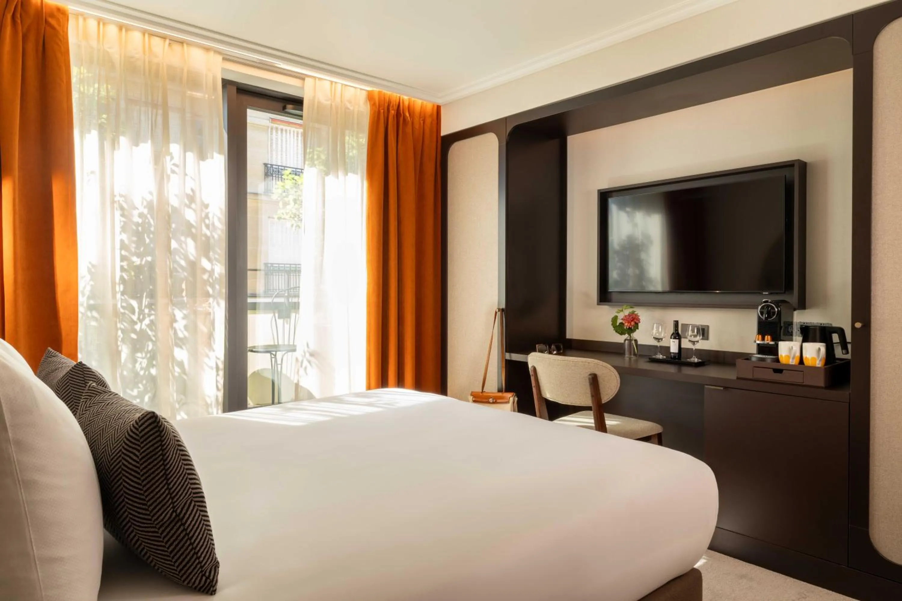 Photo of the whole room, Bed in Belinda Hôtel & Spa