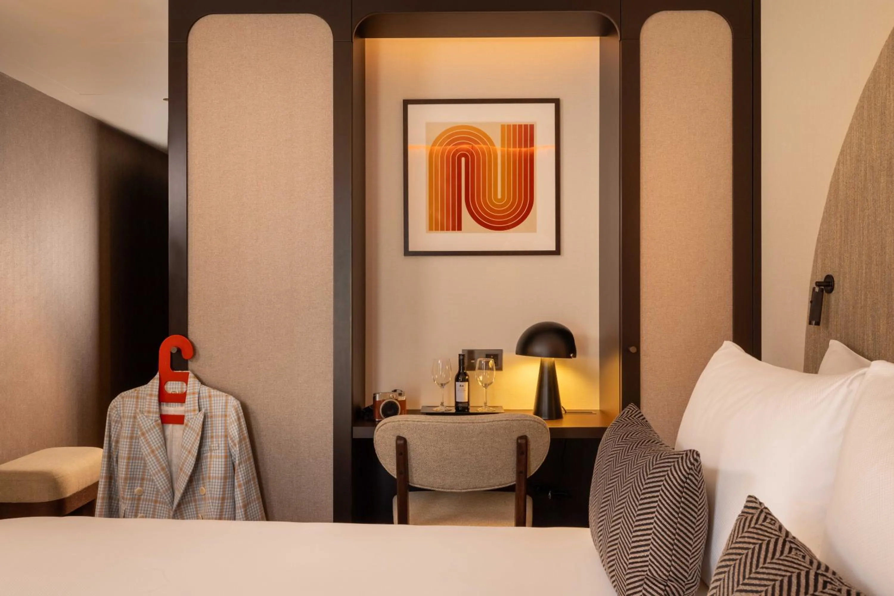 Bedroom, Bed in Belinda Hôtel & Spa