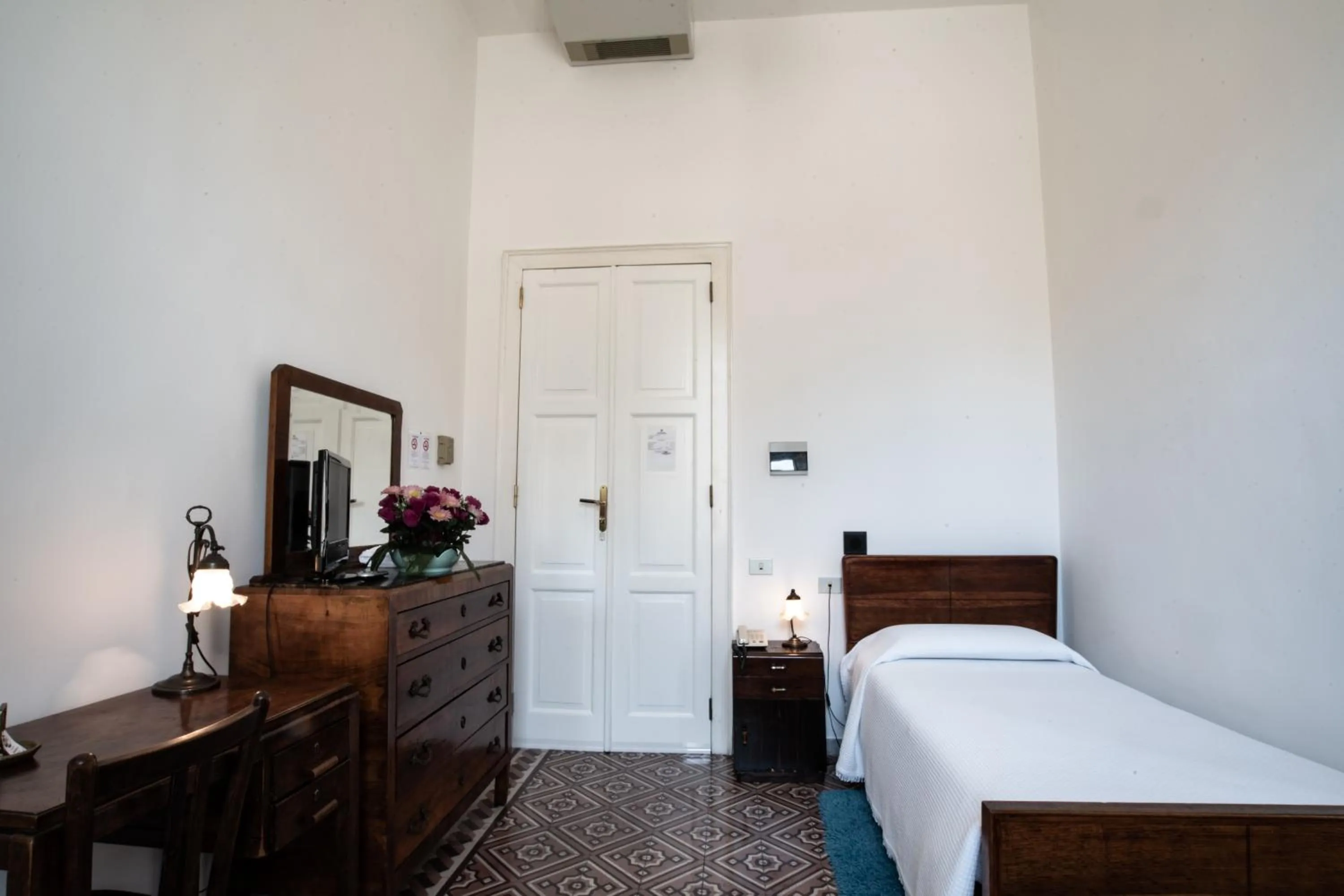 Bed in Hotel AeR BJ Vittoria