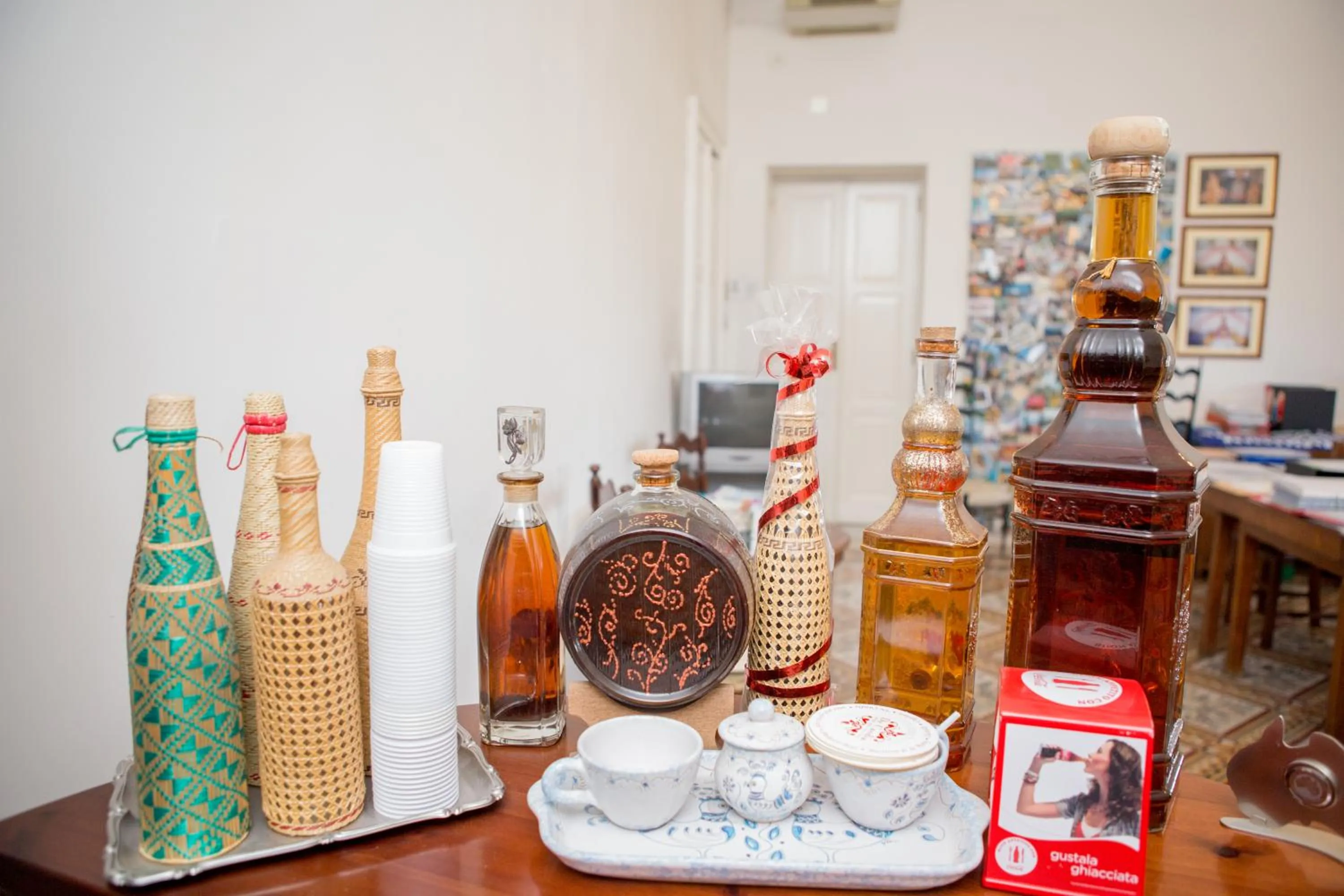 Communal lounge/ TV room in Hotel AeR BJ Vittoria