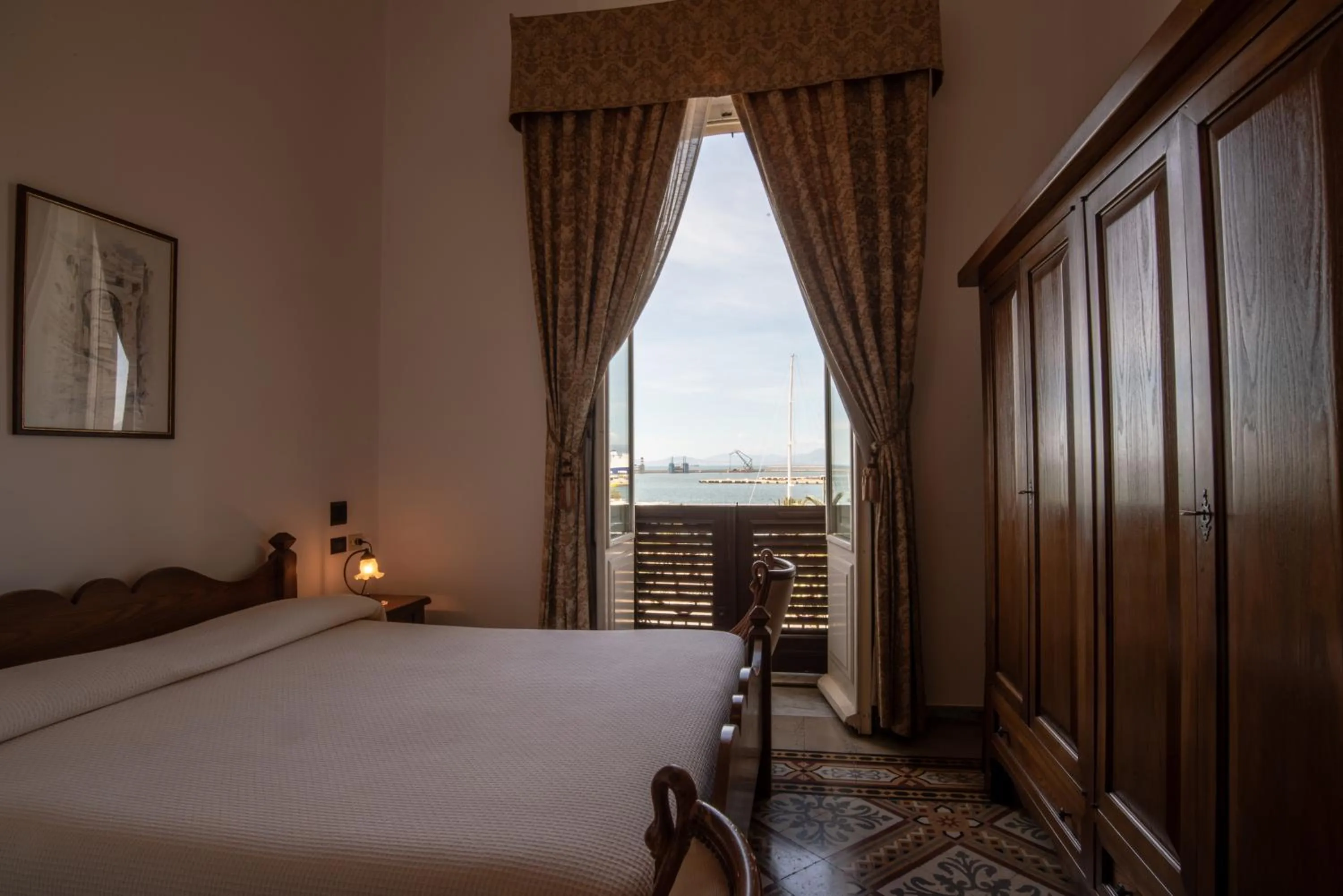 Bed in Hotel AeR BJ Vittoria