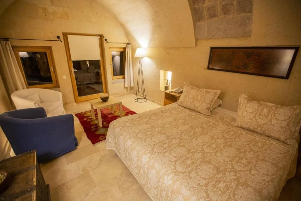 Bed in Kistar Cave Hotel