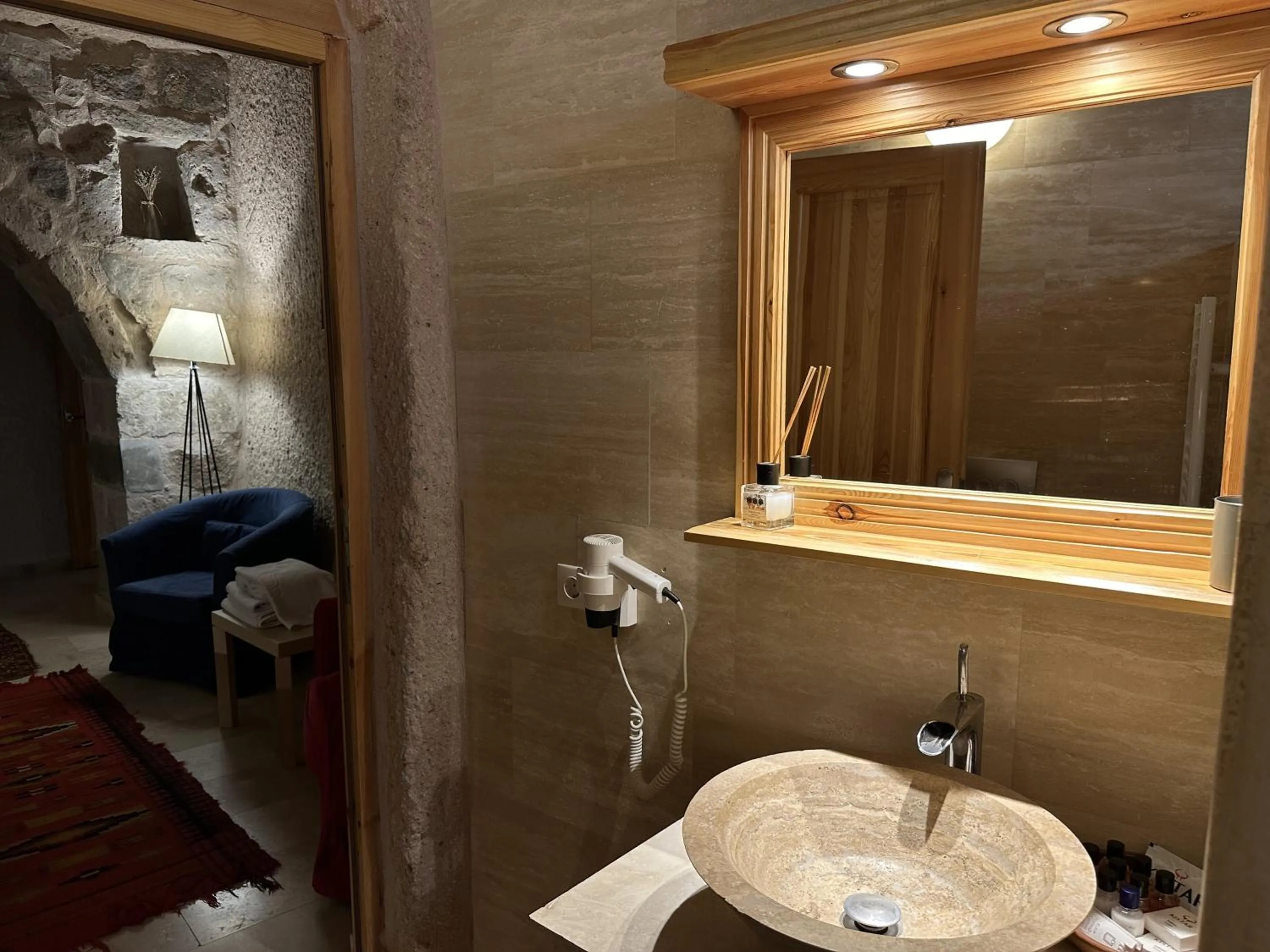 Bathroom in Kistar Cave Hotel