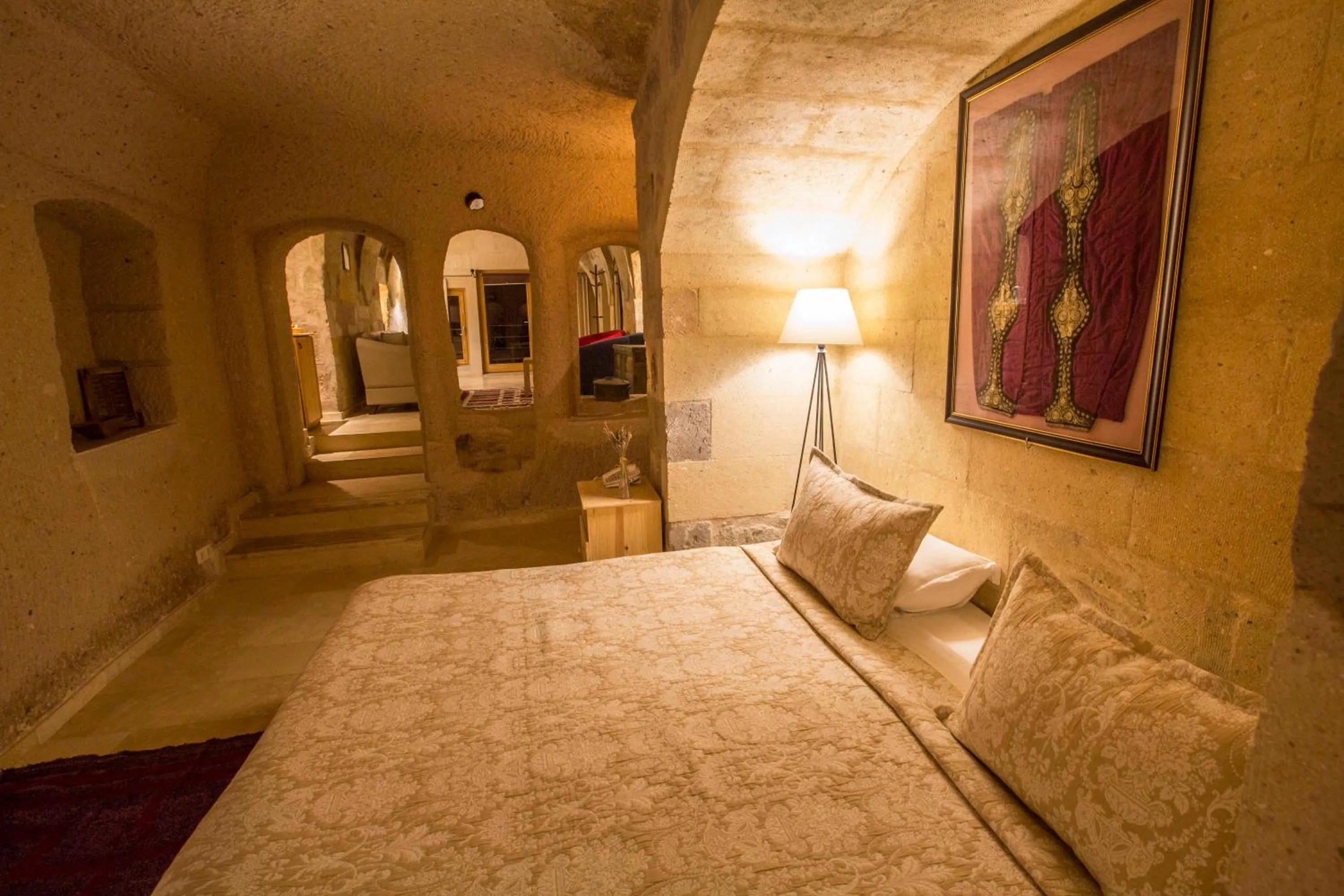 Night, Bed in Kistar Cave Hotel