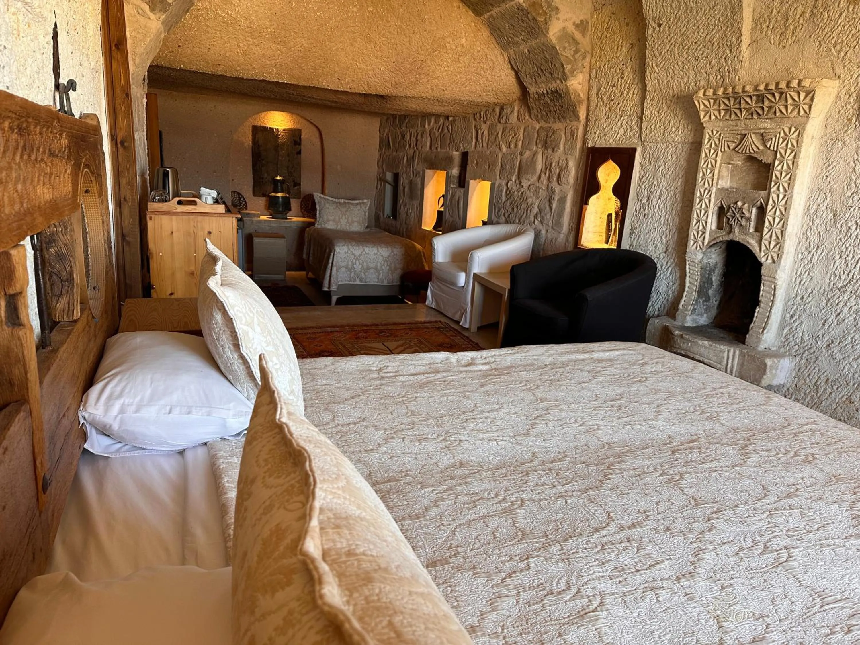 Bed in Kistar Cave Hotel