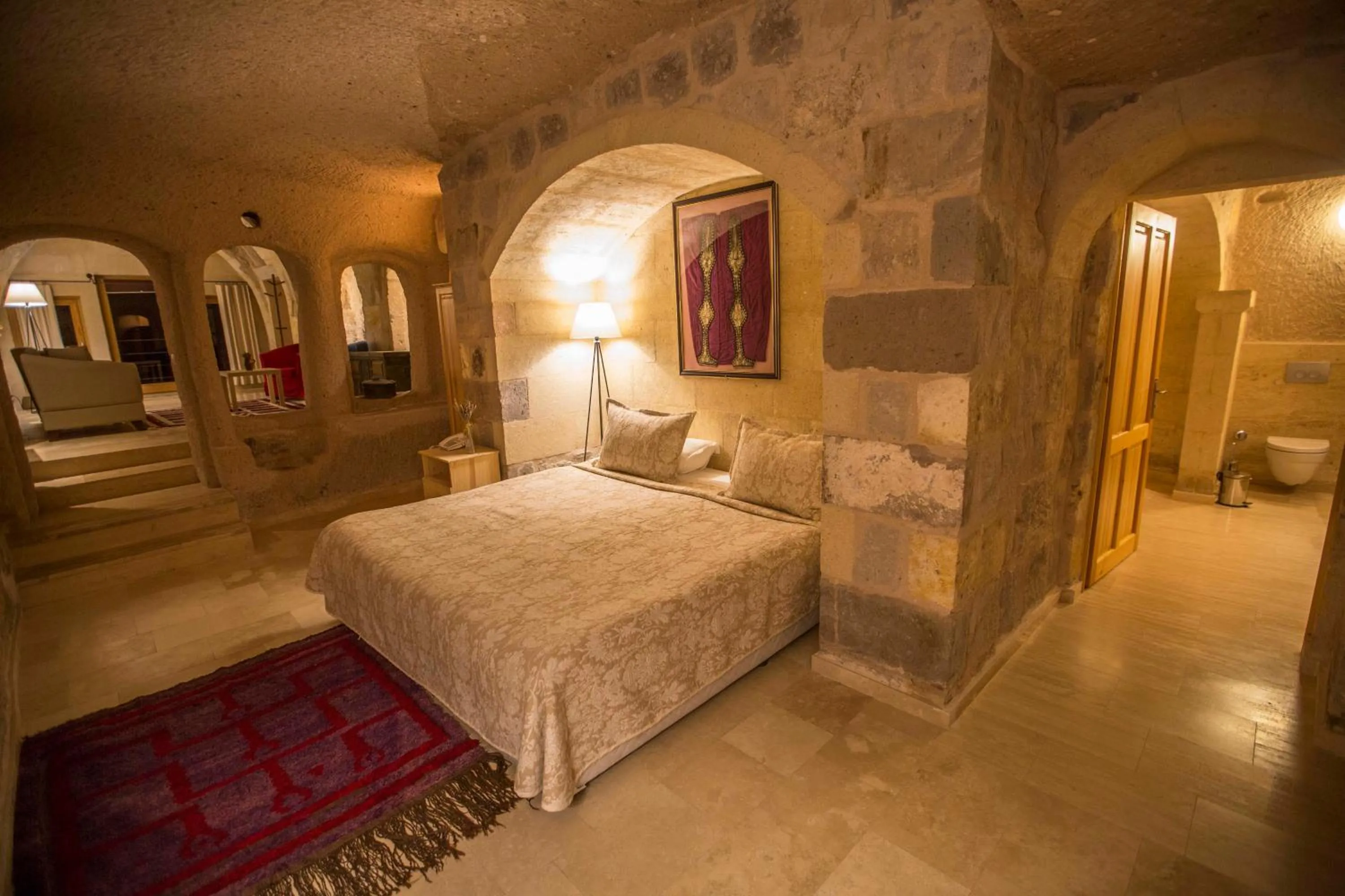 Nearby landmark, Bed in Kistar Cave Hotel