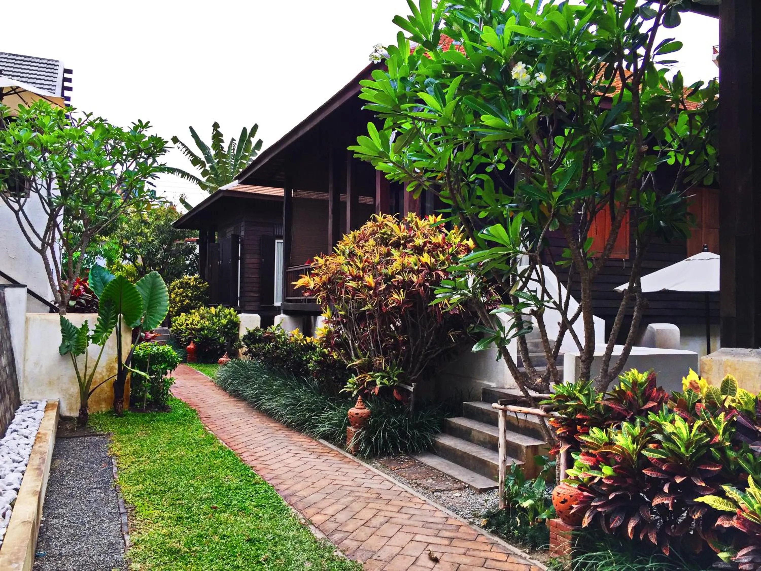 Decorative detail in Baan Saen Fang Chiang Mai