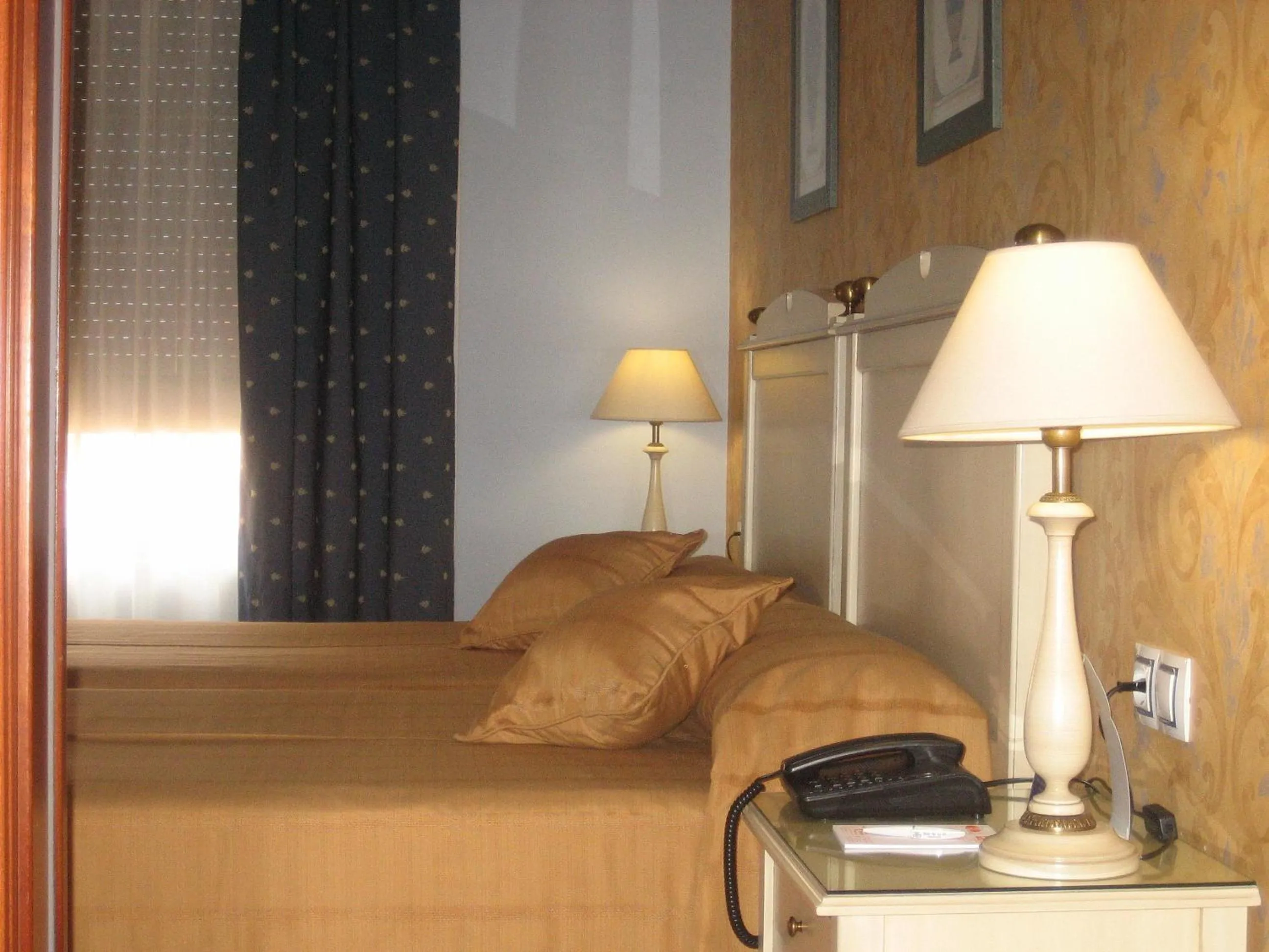 Decorative detail, Bed in Hotel Santiago