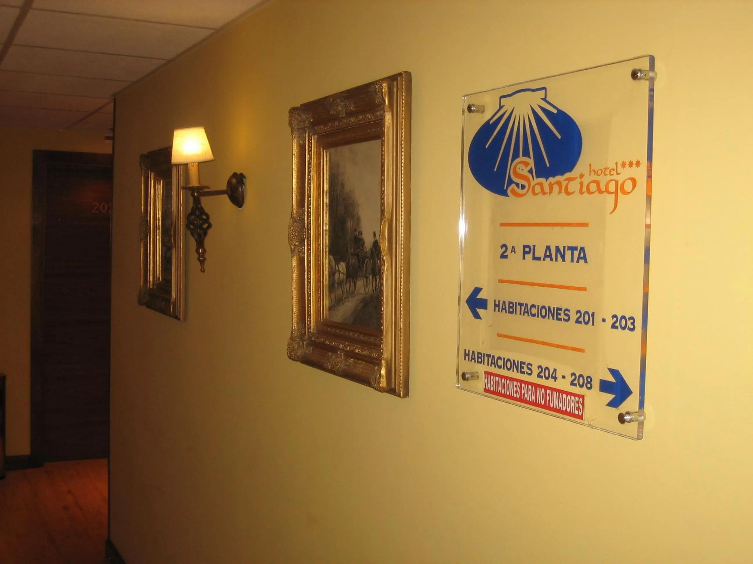 Logo/Certificate/Sign in Hotel Santiago