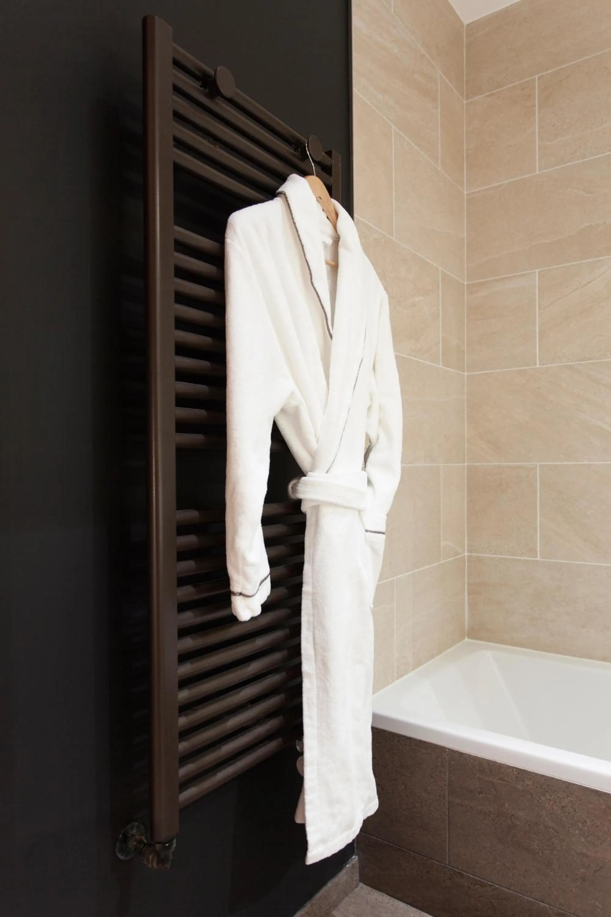 Bathroom in Hôtel Saint Charles Val Cenis