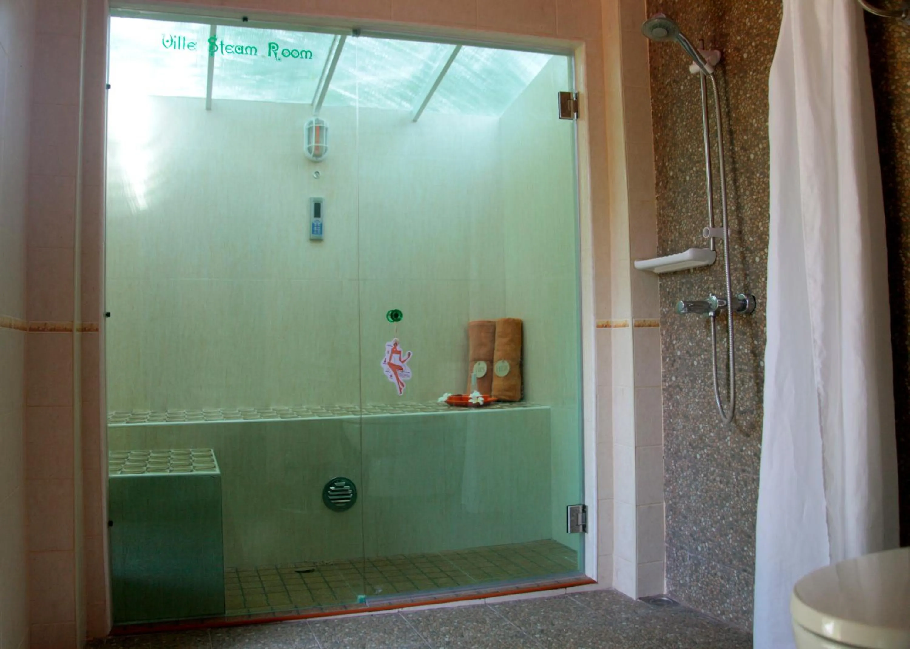 Shower in Ville De La Vie Khao Yai