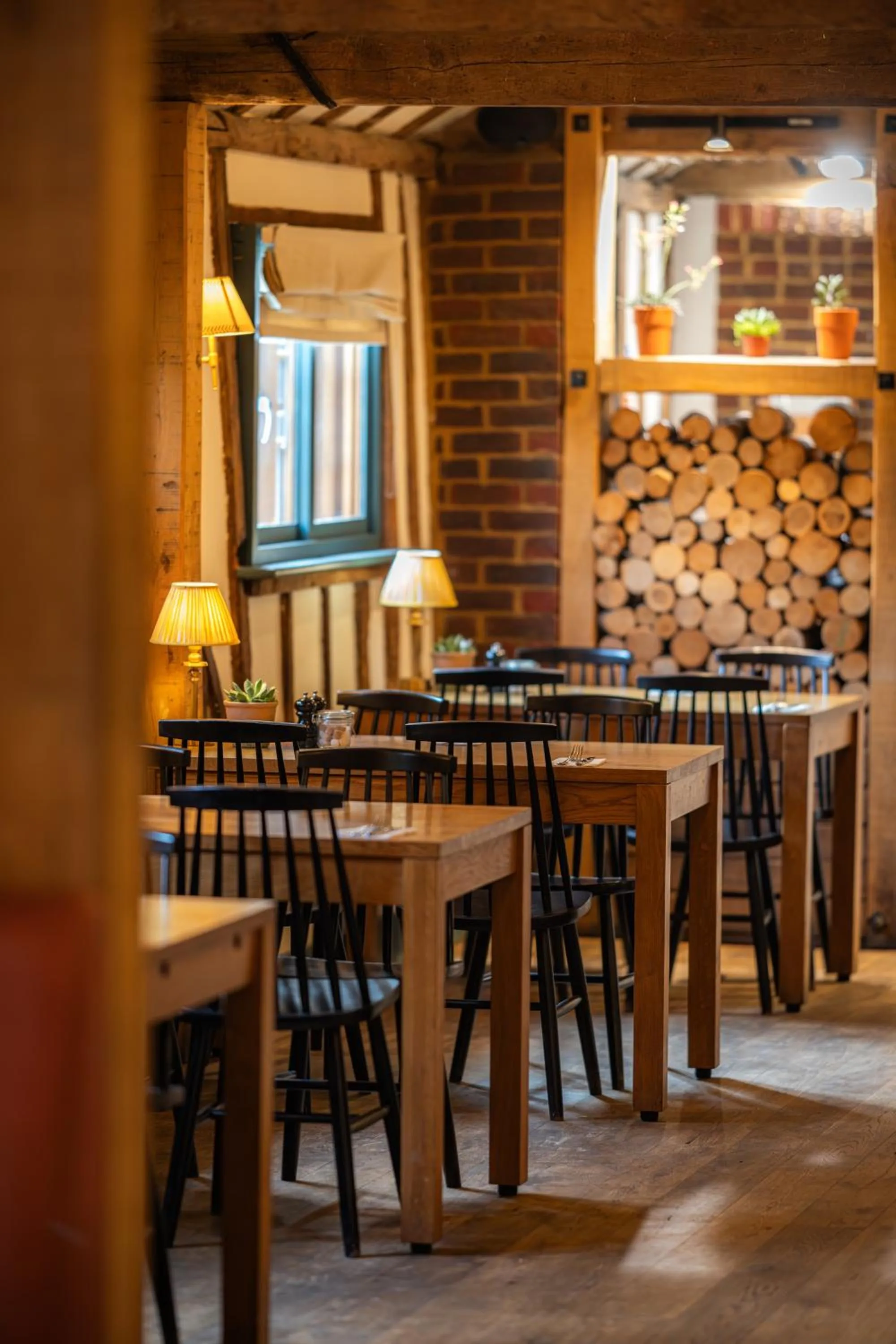 Restaurant/places to eat in Tewinbury Farm Hotel