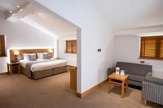 Family Plus in Tewinbury Farm Hotel Family Plus in Tewinbury Farm Hotel