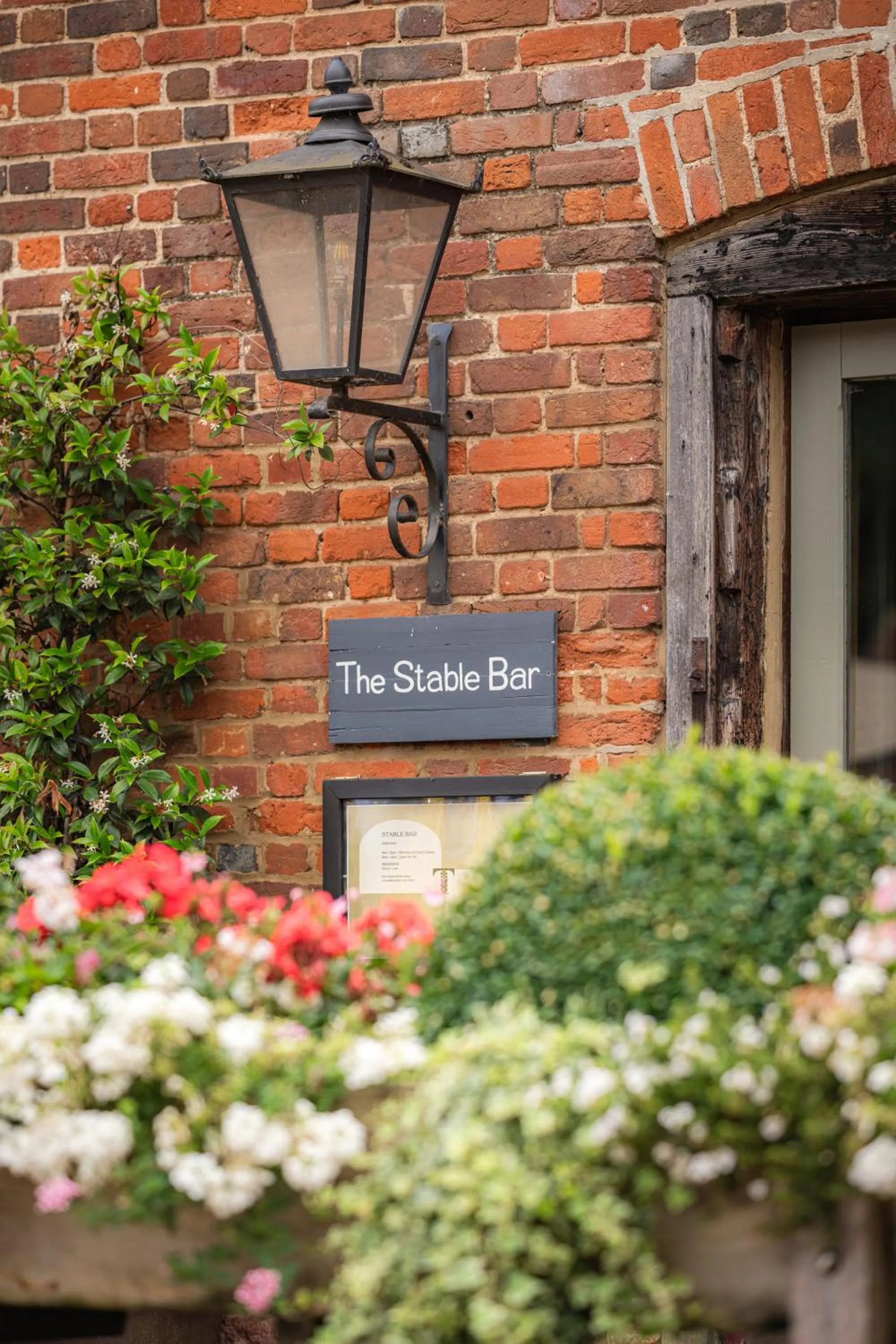 Restaurant/places to eat in Tewinbury Farm Hotel