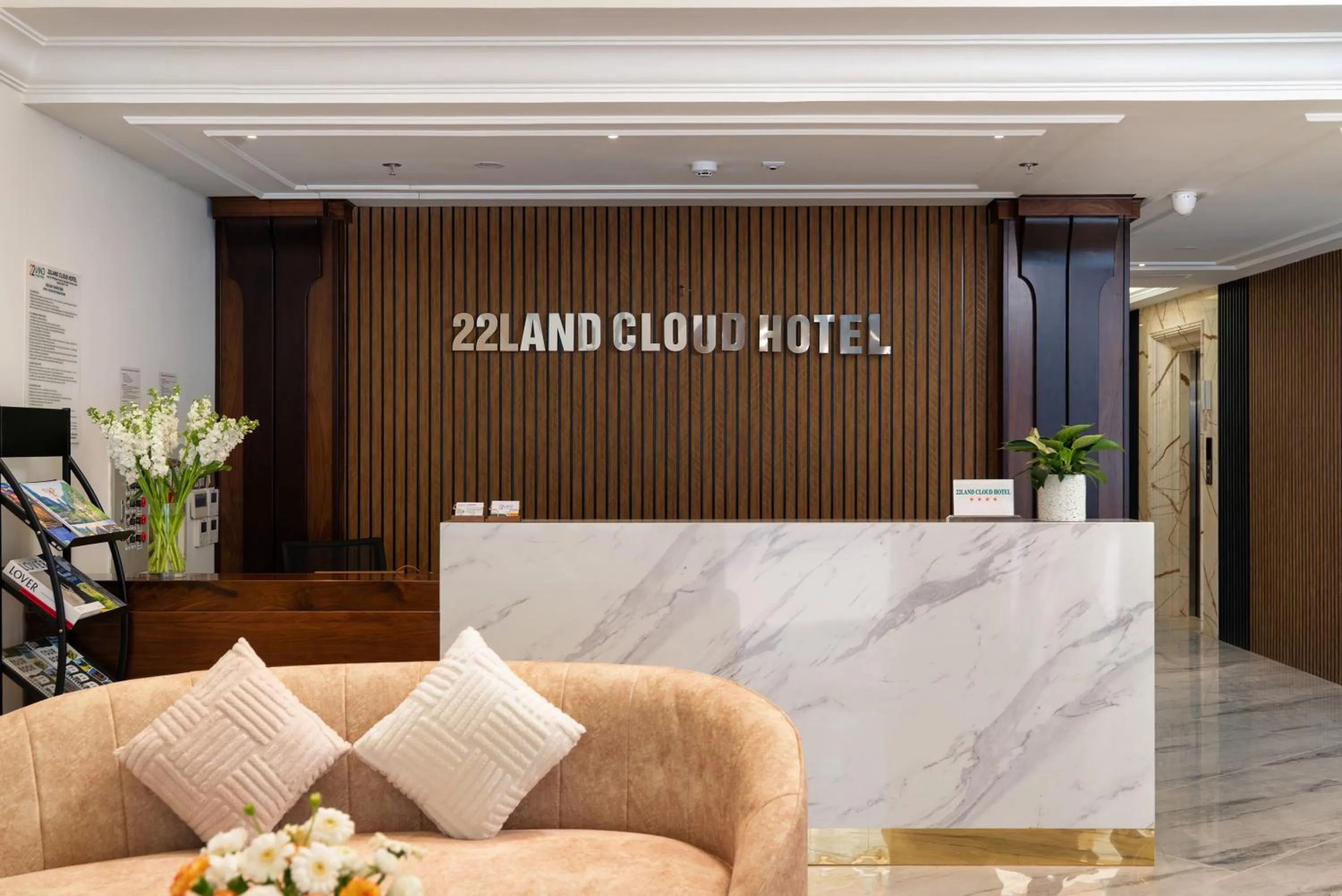 Lobby or reception in Cloud 22Land hotel
