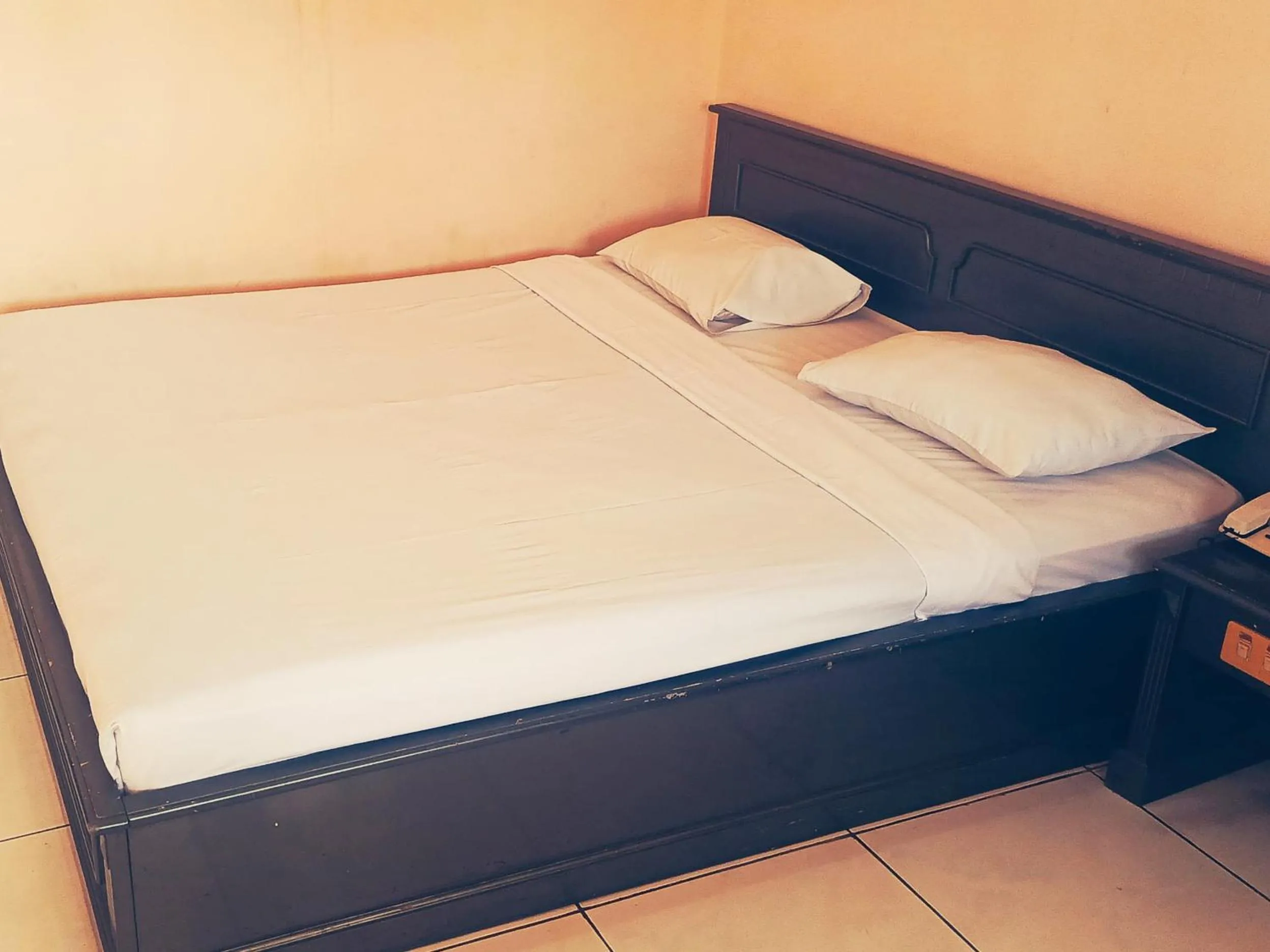 Bed in Hotel Wijaya Purwokerto