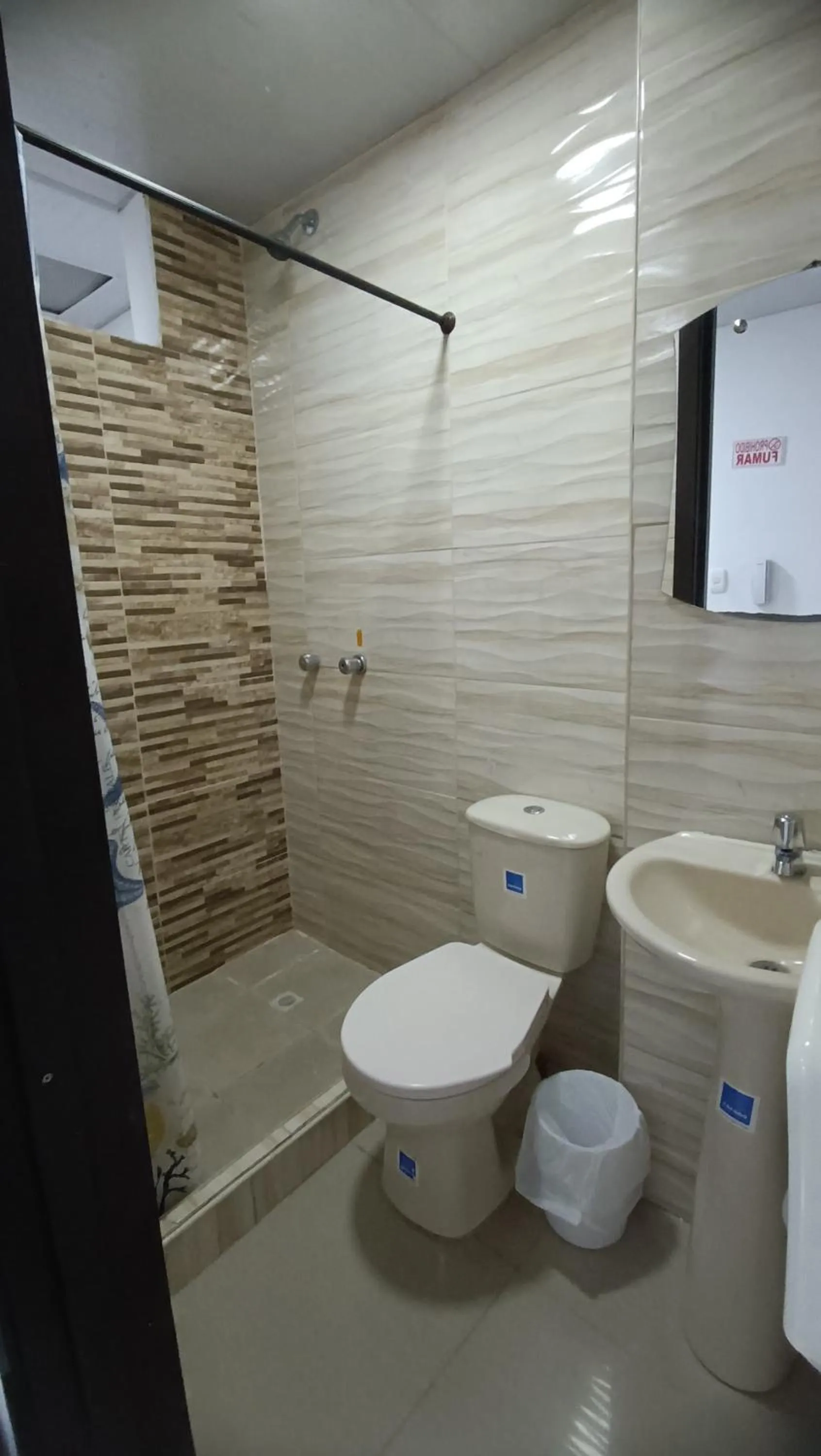 Shower in Hotel Blue