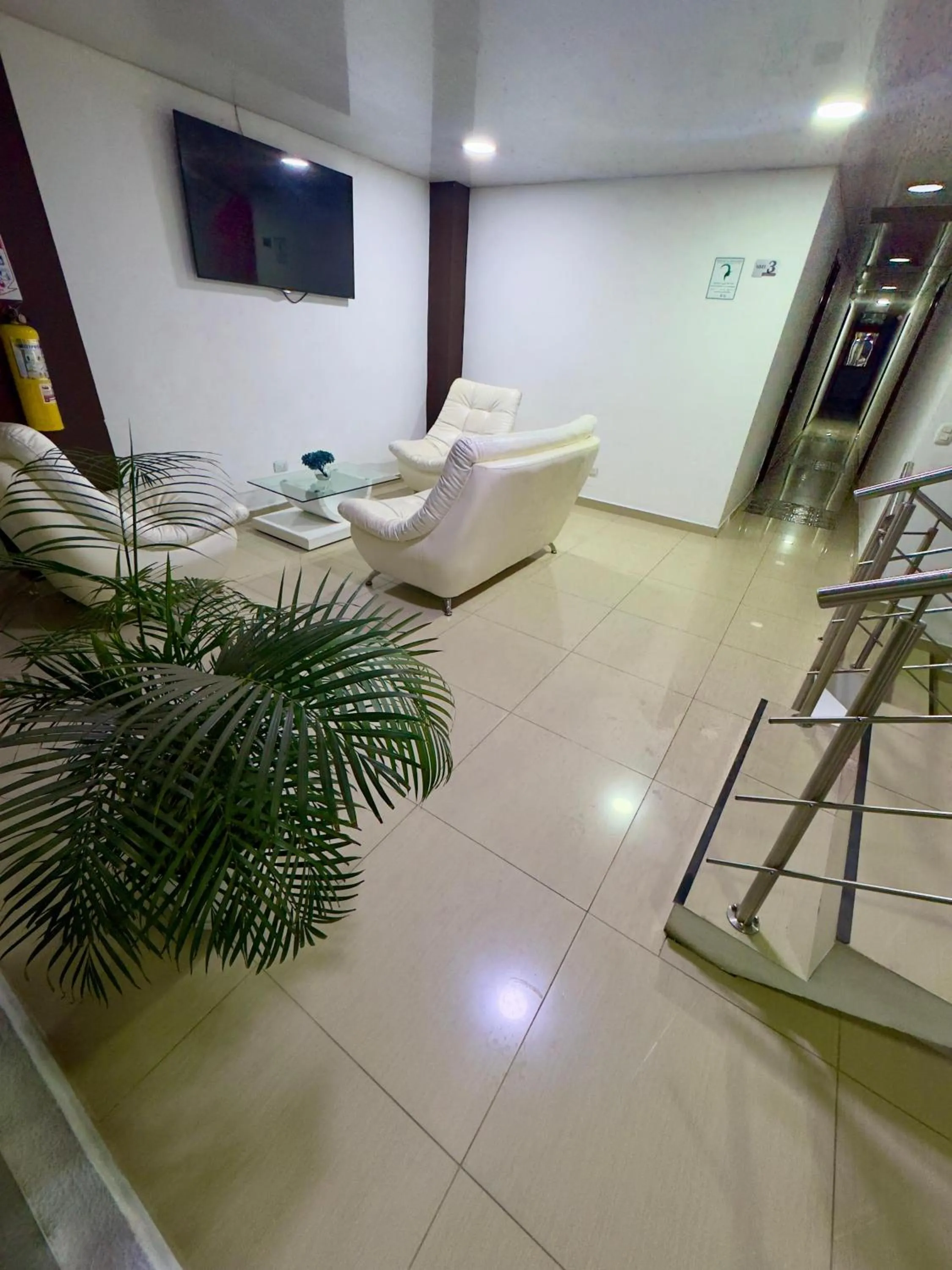 TV and multimedia in Hotel Blue