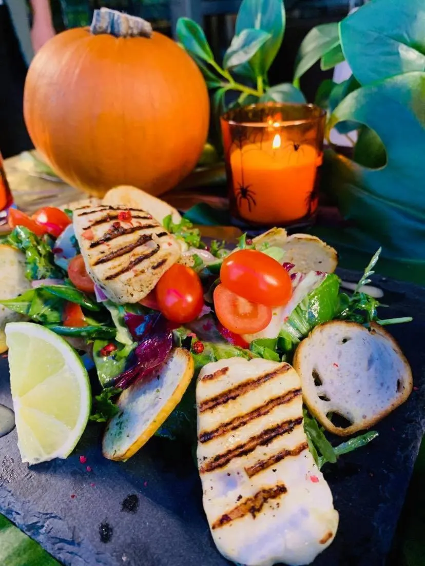 Restaurant/places to eat in Elba Hotel