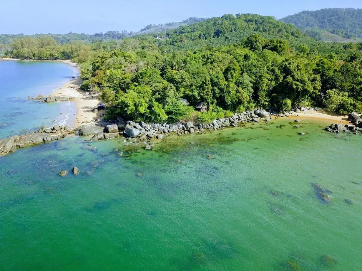 Deluxe Bungalow with Sea View in Poseidon Bungalows Deluxe Bungalow with Sea View in Poseidon Bungalows