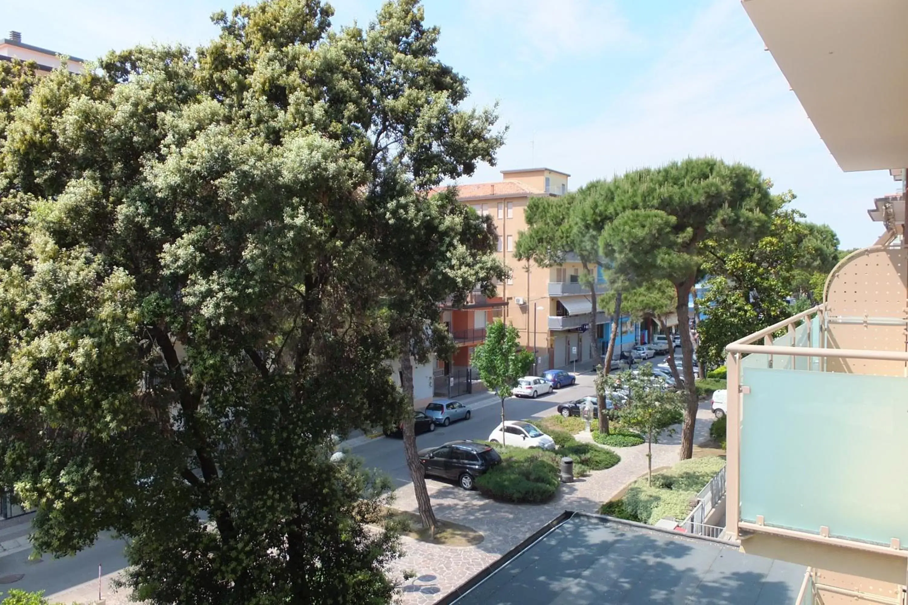 Standard Double or Twin Room with Balcony in Hotel Nettuno Standard Double or Twin Room with Balcony in Hotel Nettuno