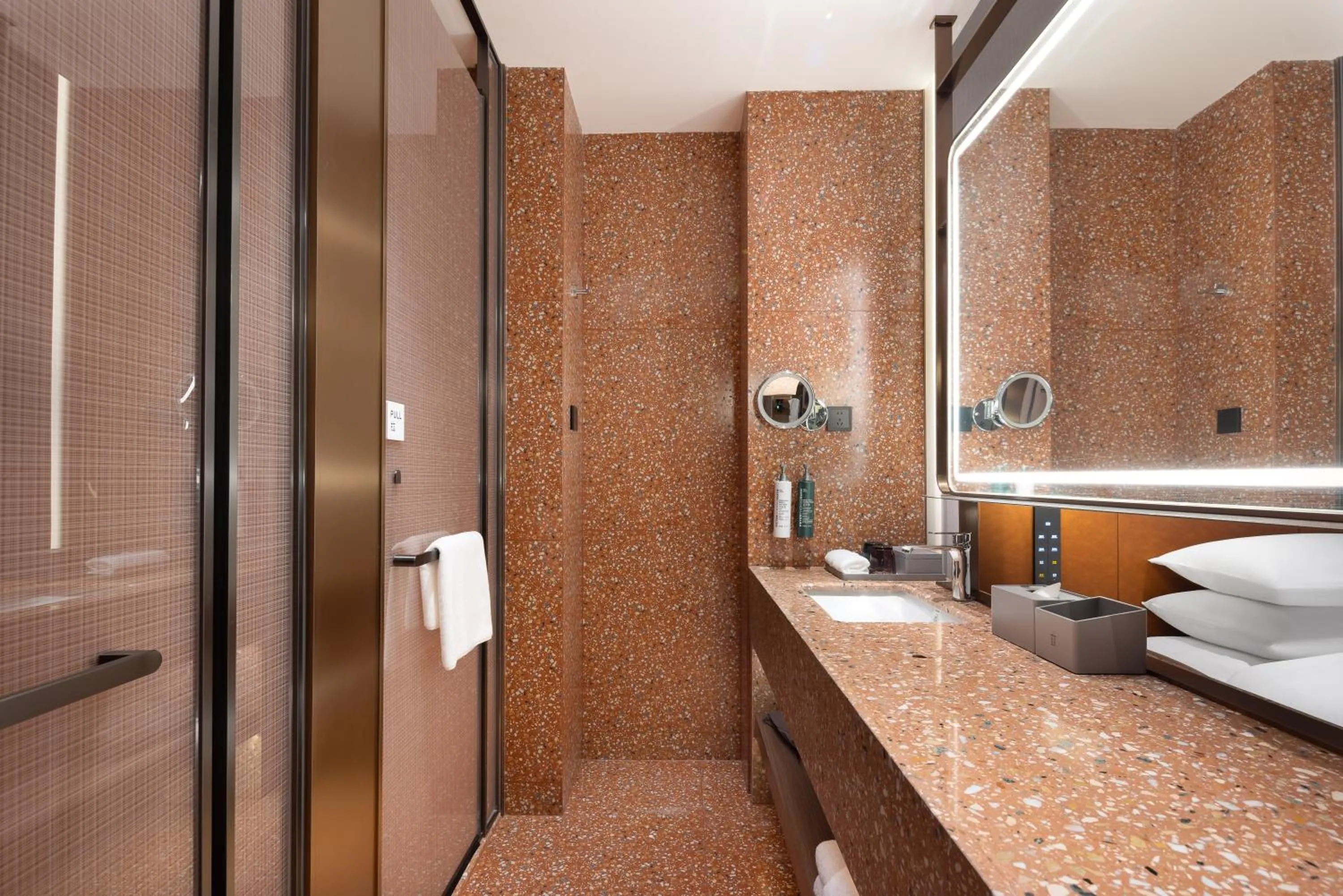 Bathroom in Home2 Suite by Hilton Ningbo Yinzhou