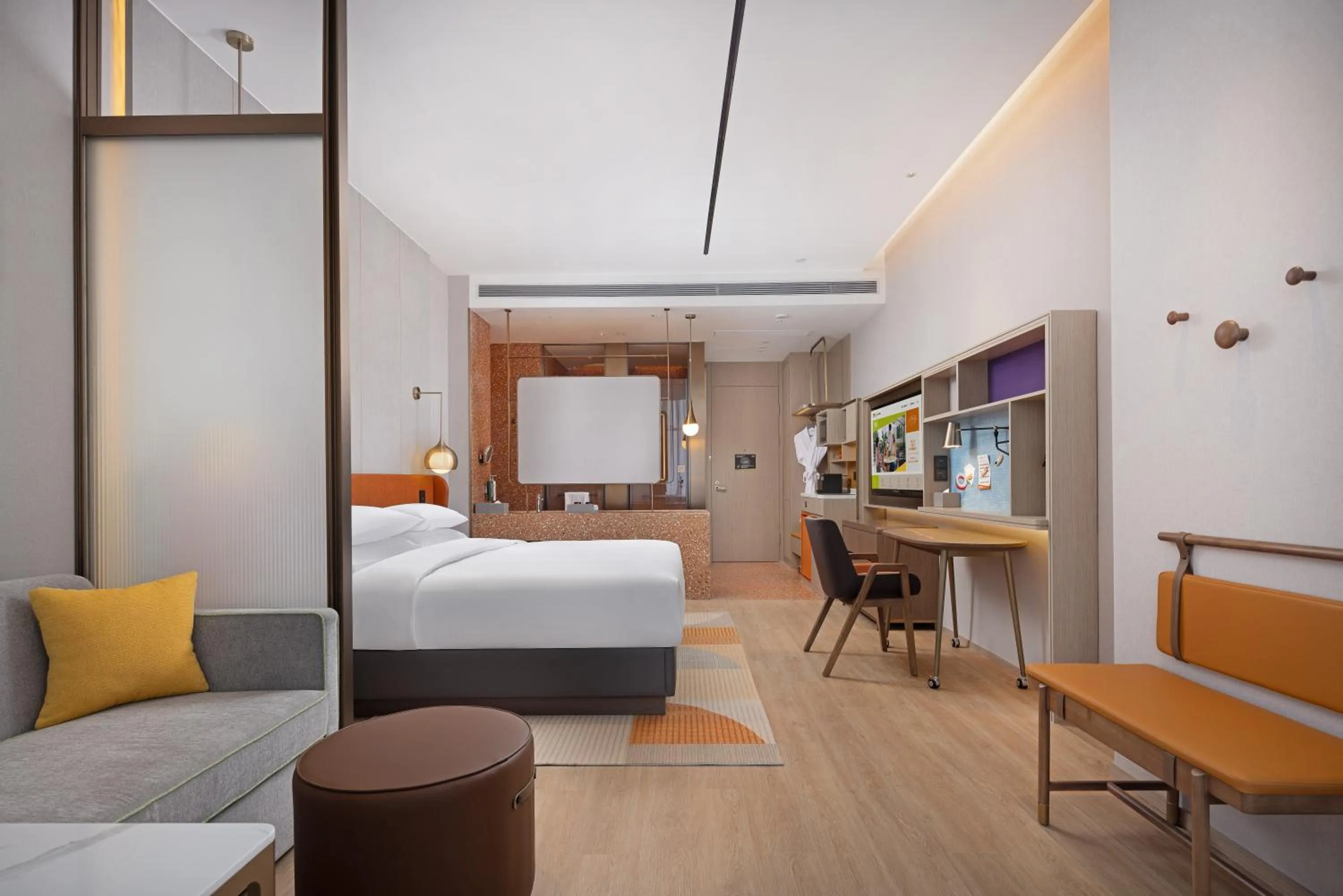 Photo of the whole room, Bed in Home2 Suite by Hilton Ningbo Yinzhou