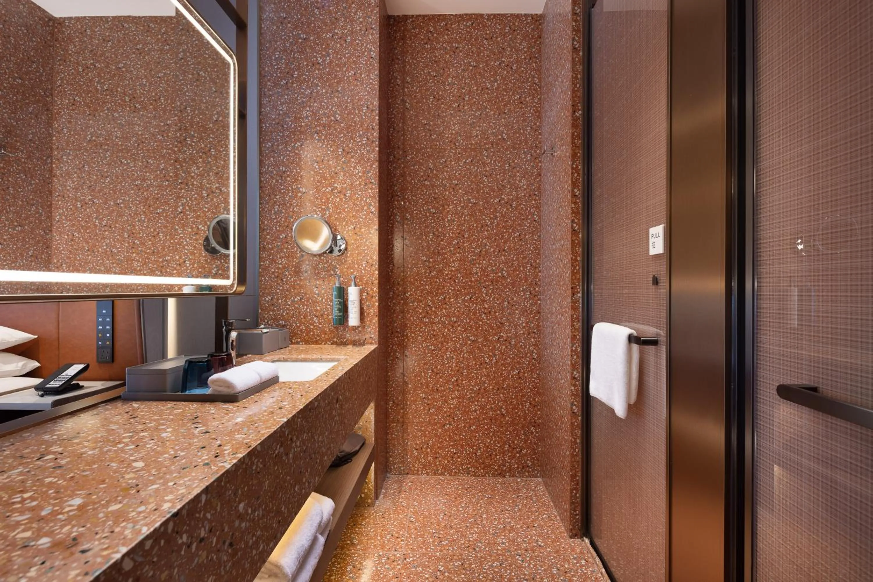 Bathroom in Home2 Suite by Hilton Ningbo Yinzhou