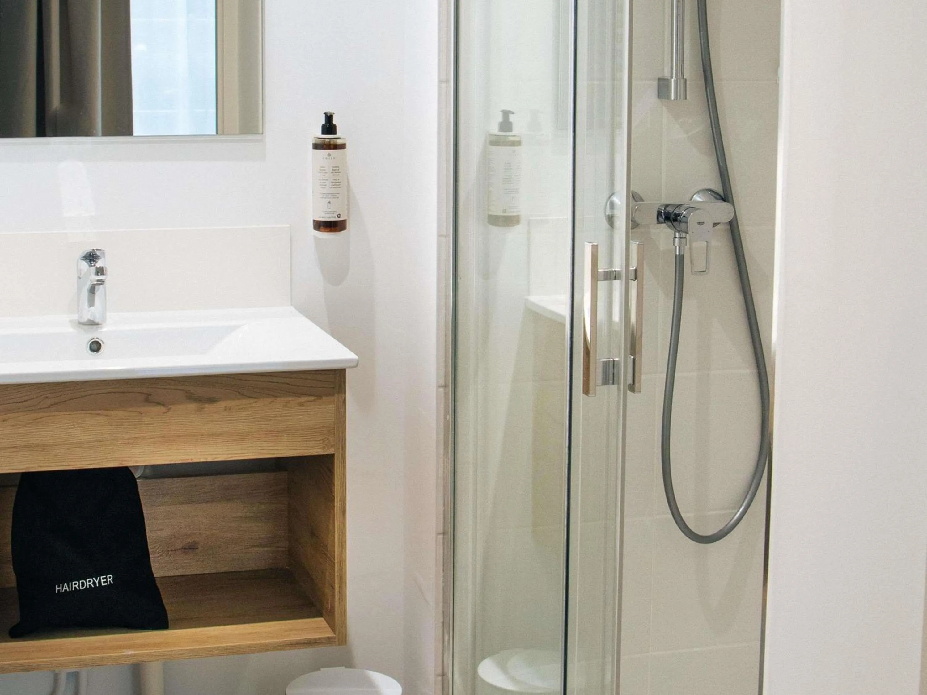 Bedroom in Adagio Access Bordeaux Sud Pessac